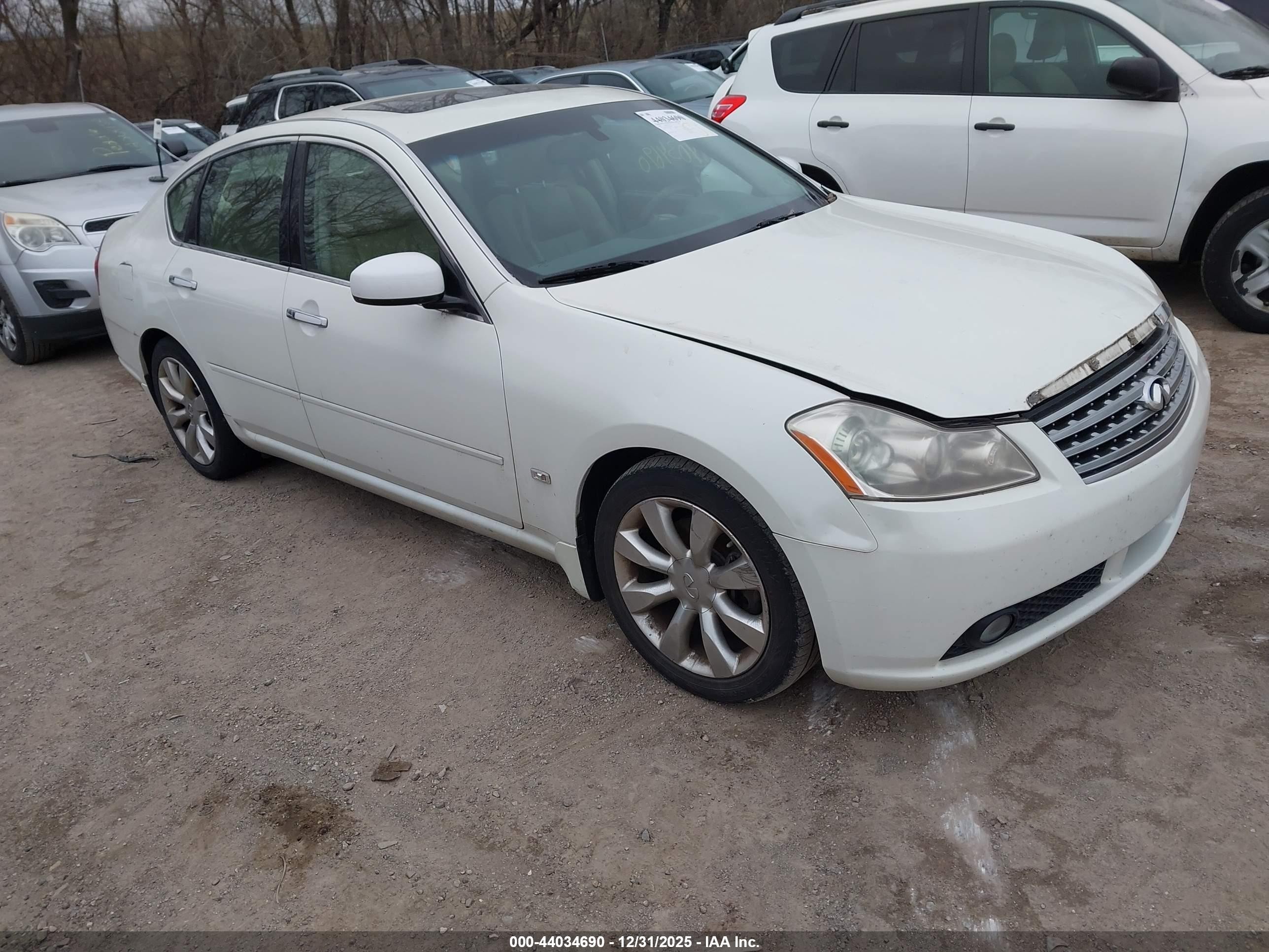 2006 Infiniti M45   White vin: JNKBY01E26M207100
