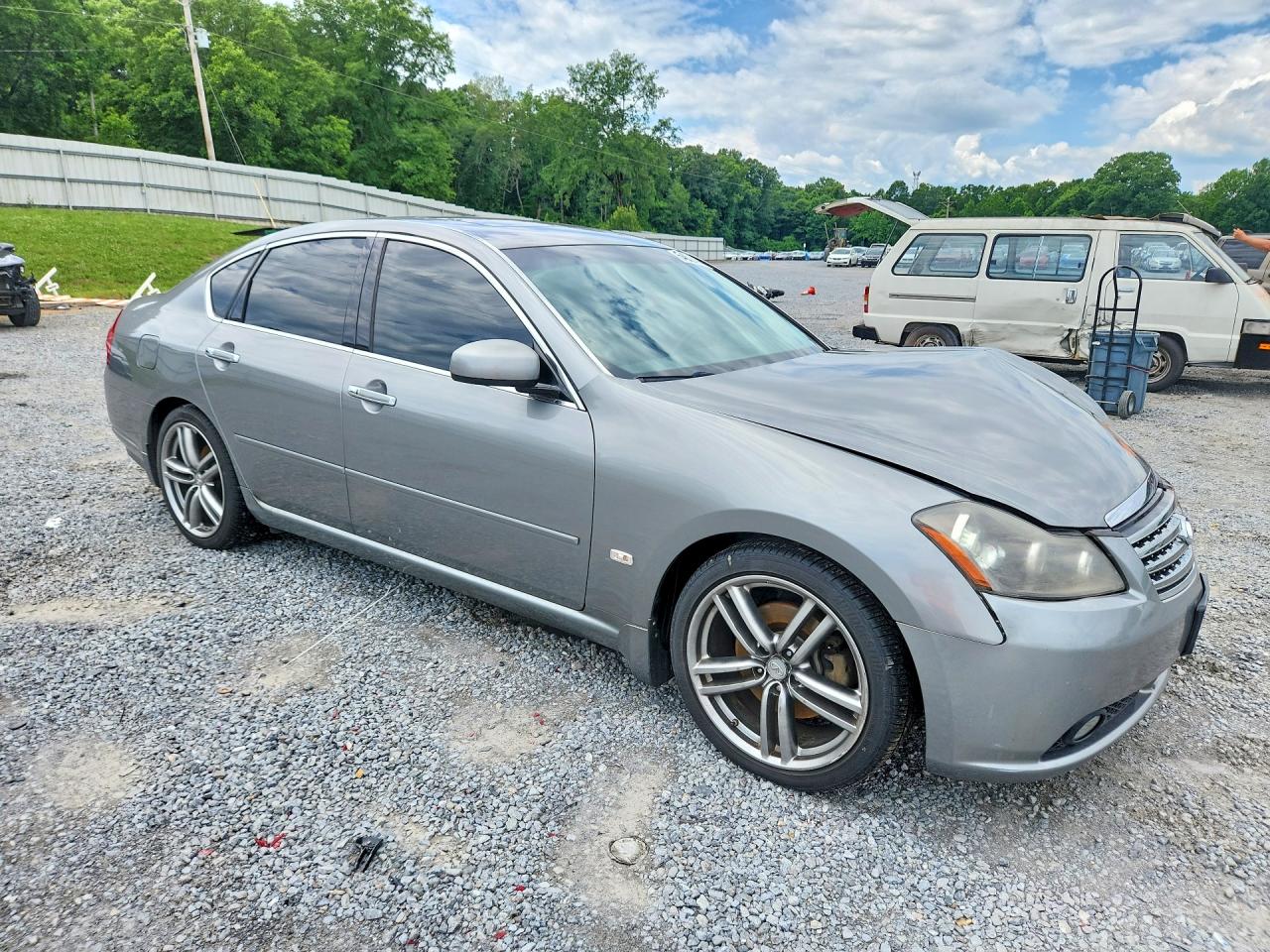 2007 Infiniti M45 Silver vin: JNKBY01E27M403488