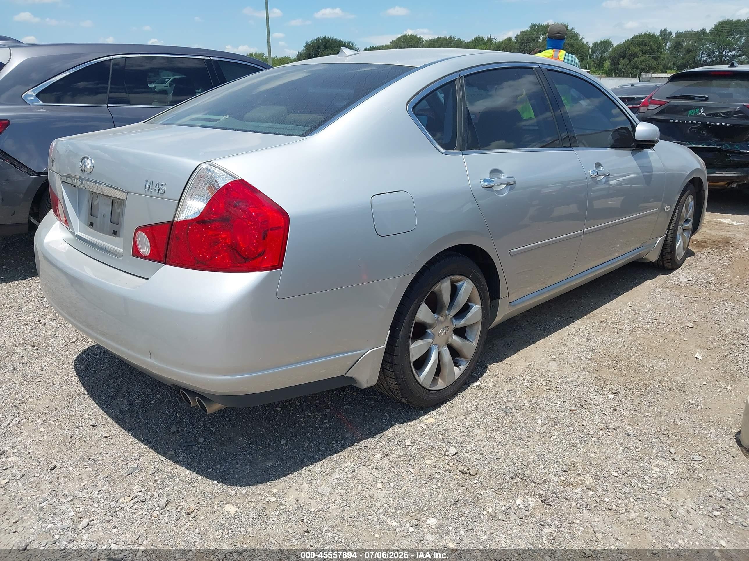 2006 Infiniti M45   Silver vin: JNKBY01E46M202867