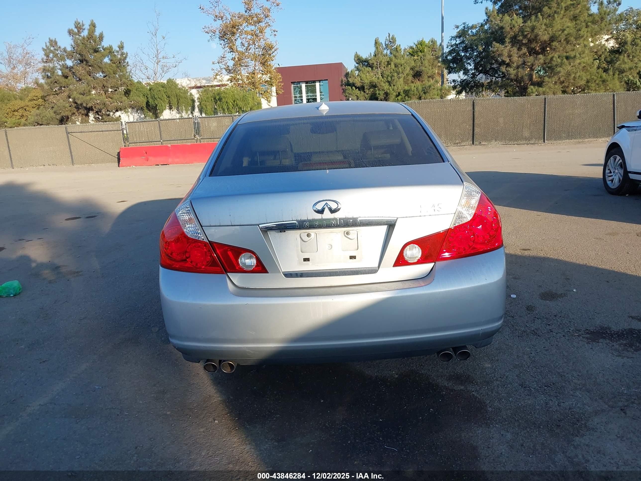 2006 Infiniti M45 Sport Серебряный vin: JNKBY01E56M204708