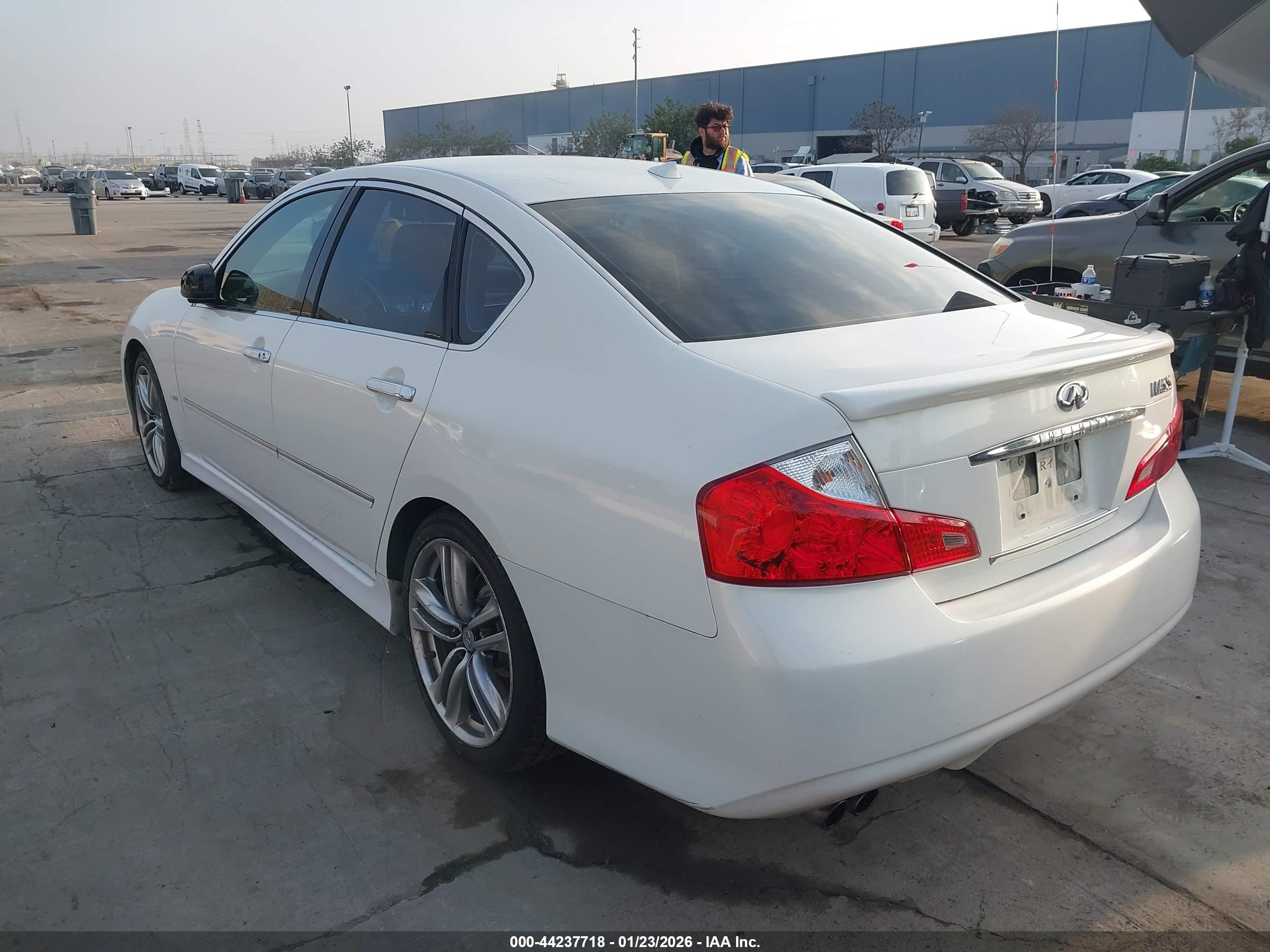 2008 Infiniti M45   Белый vin: JNKBY01E58M500184