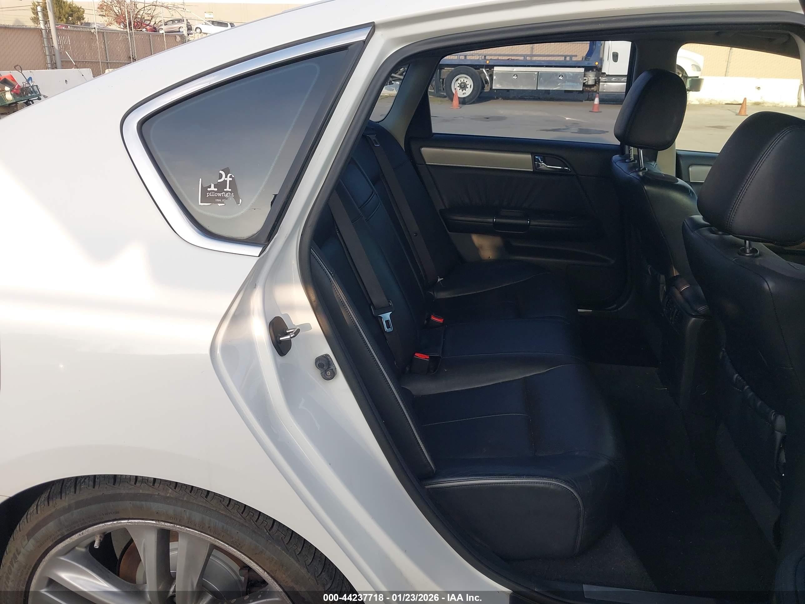 2008 Infiniti M45   Белый vin: JNKBY01E58M500184