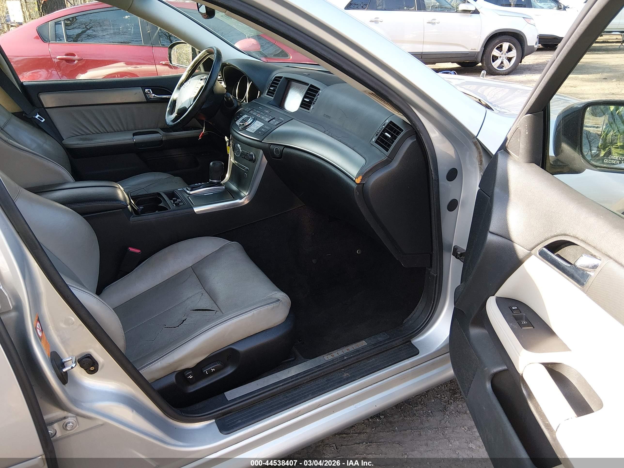 2006 Infiniti M45 Sport Серебряный vin: JNKBY01E76M200093