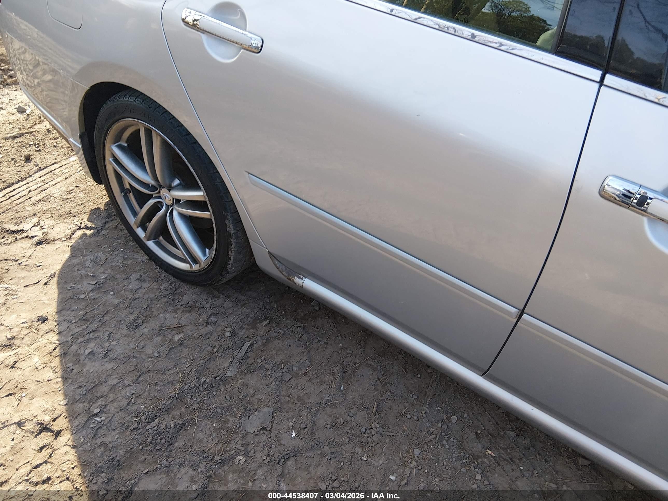 2006 Infiniti M45 Sport Серебряный vin: JNKBY01E76M200093