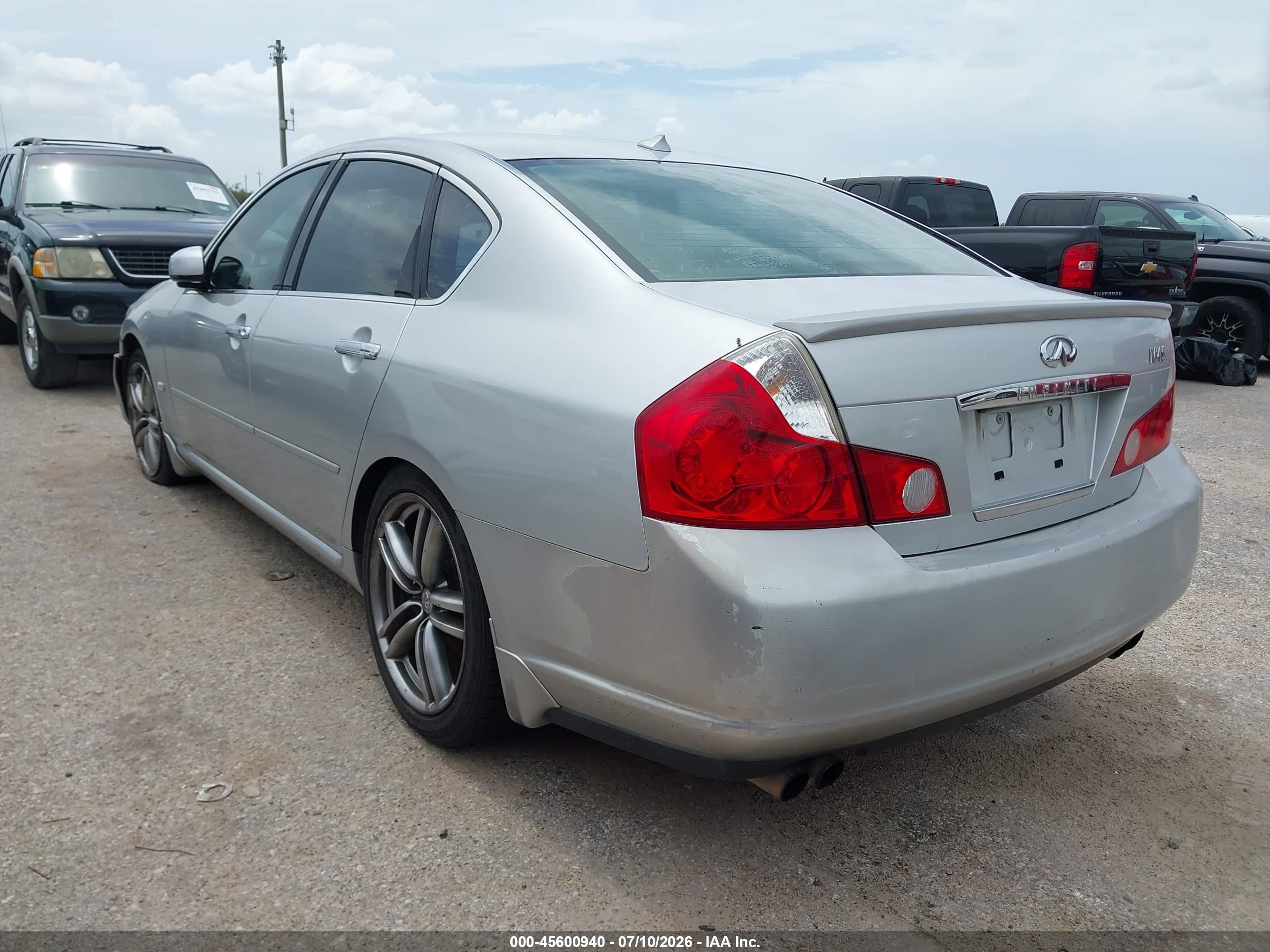 2006 Infiniti M45 Sport Silver vin: JNKBY01E76M205164