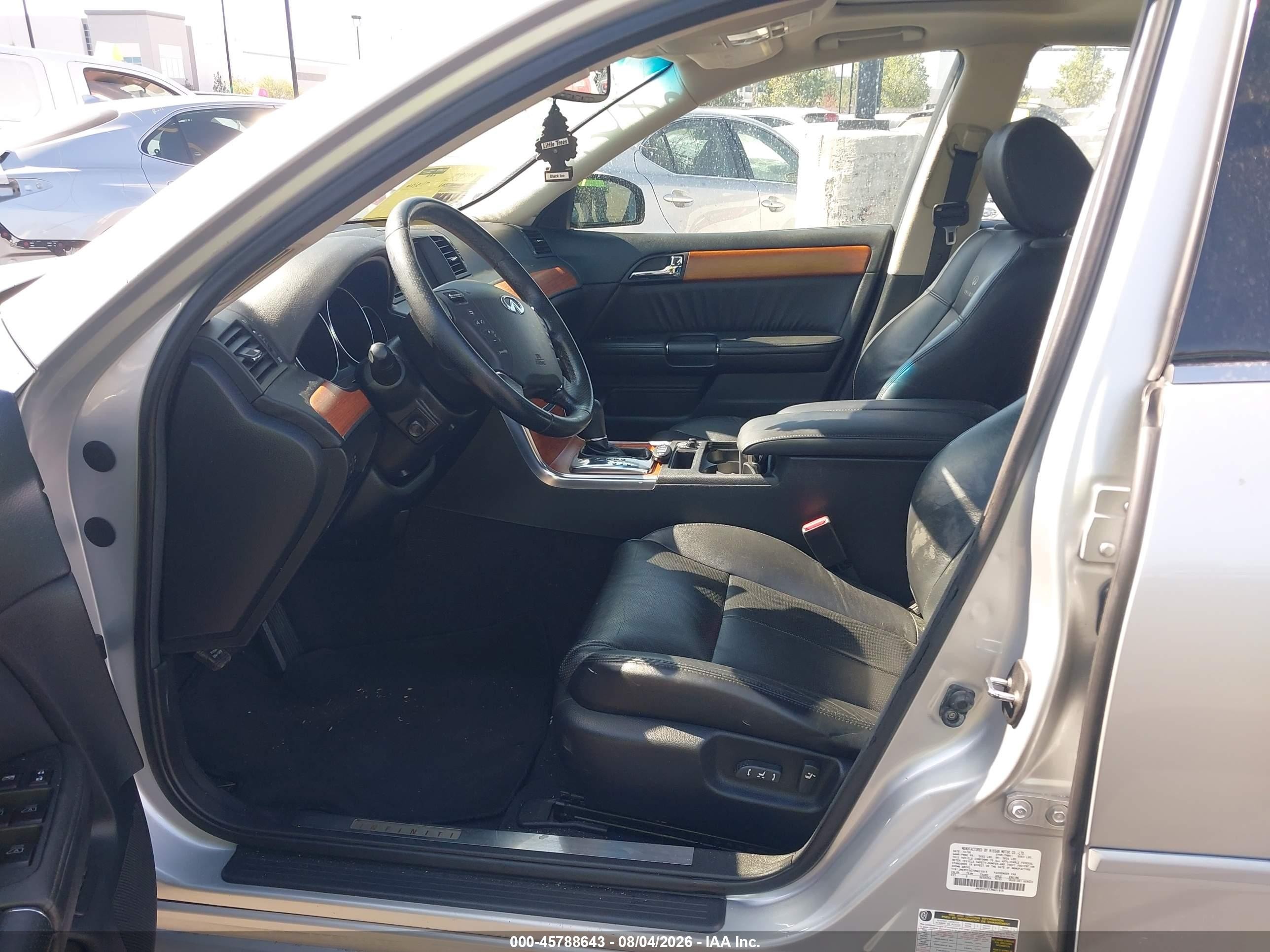 2007 Infiniti M45   Серебряный vin: JNKBY01E77M401915