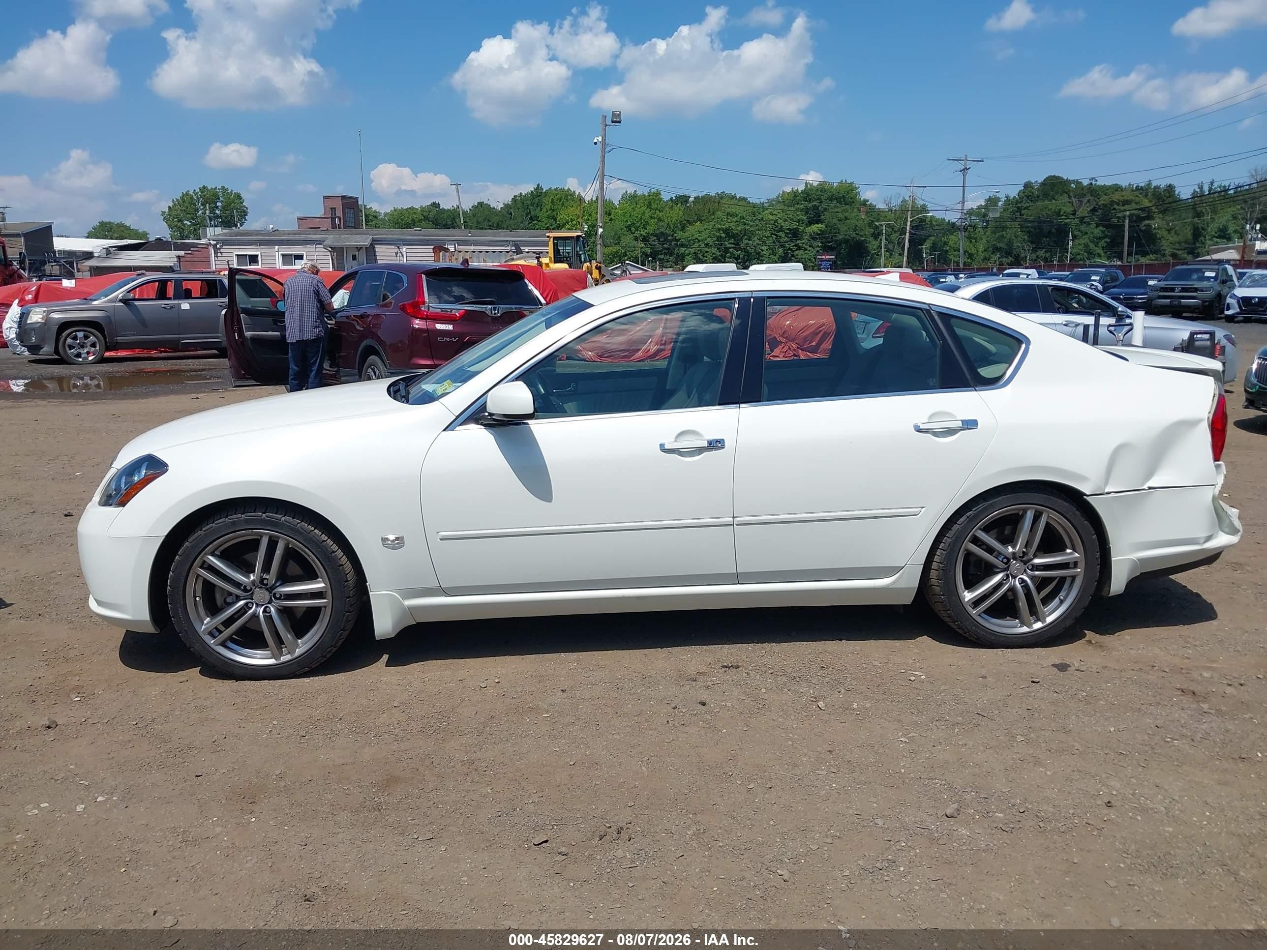2007 Infiniti M45 Sport White vin: JNKBY01E77M403549
