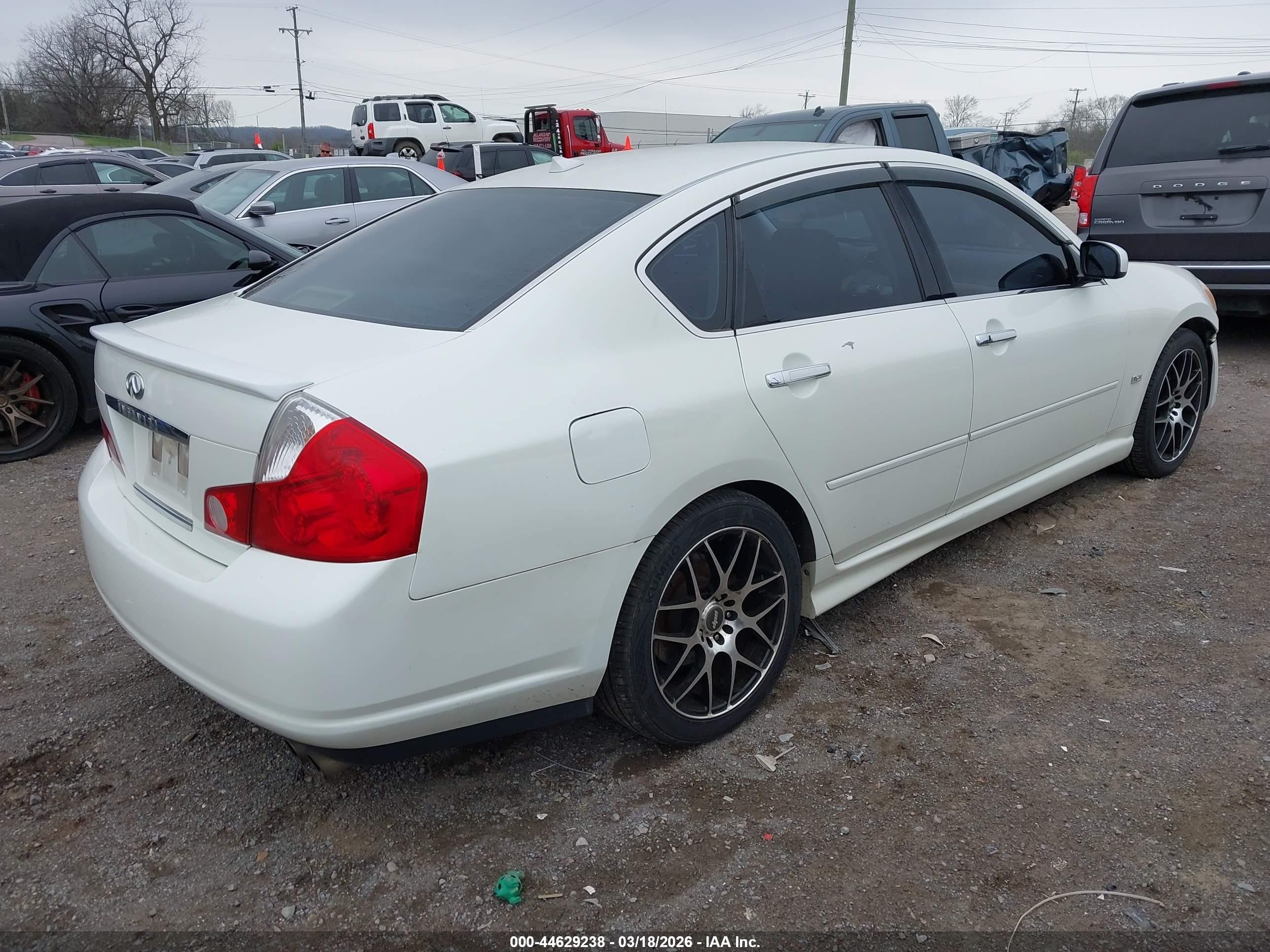 2006 Infiniti M45   White vin: JNKBY01E86M205898