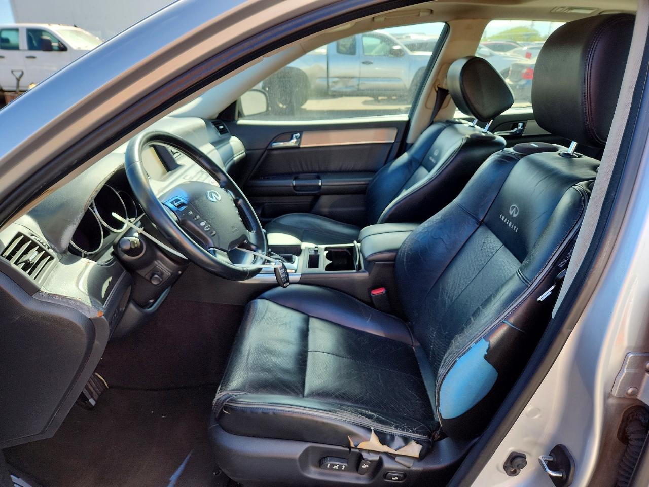 2008 Infiniti M45 Base Silver vin: JNKBY01E88M500096