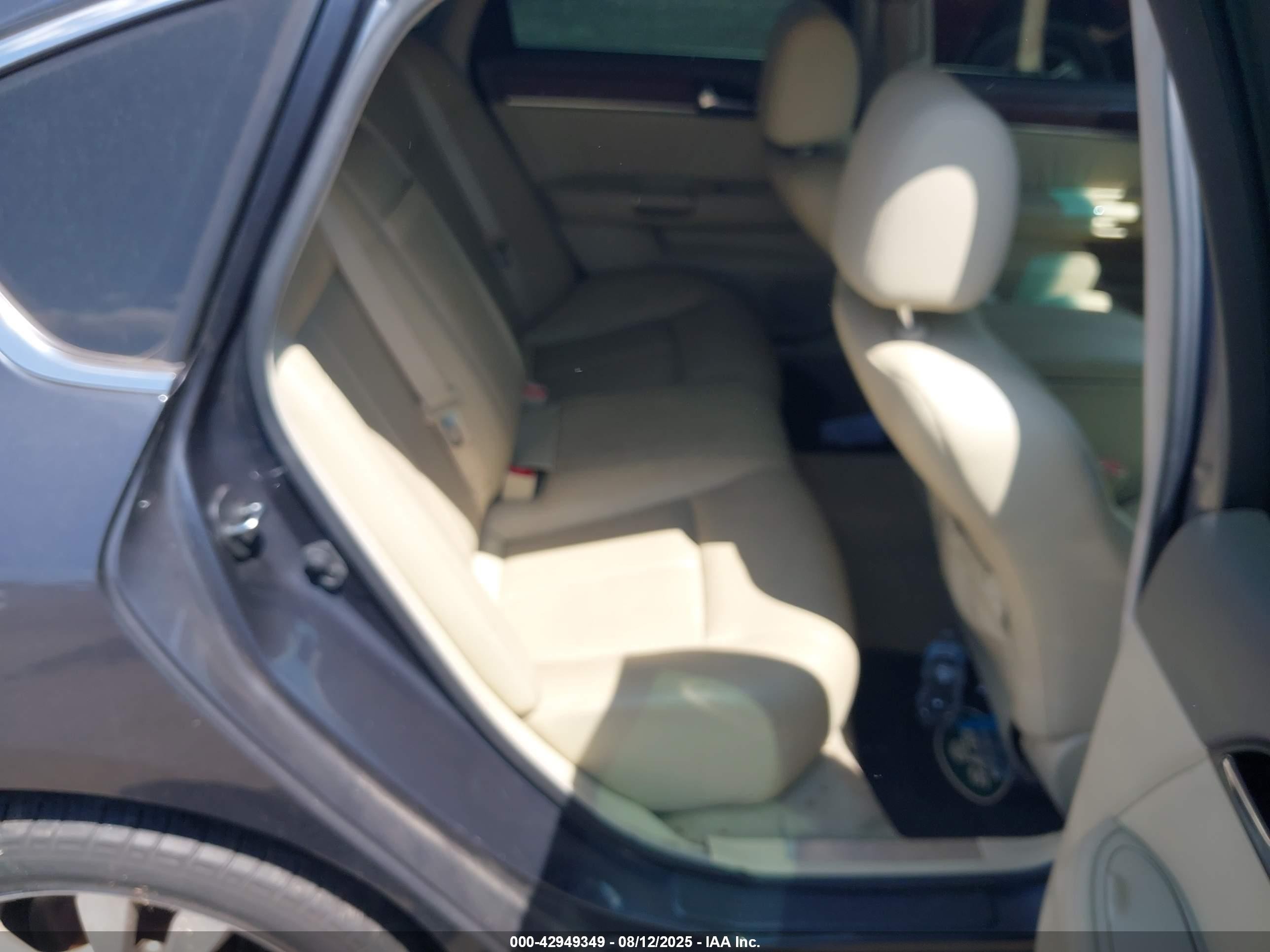 2008 Infiniti M45x   Gray vin: JNKBY01F08M550273