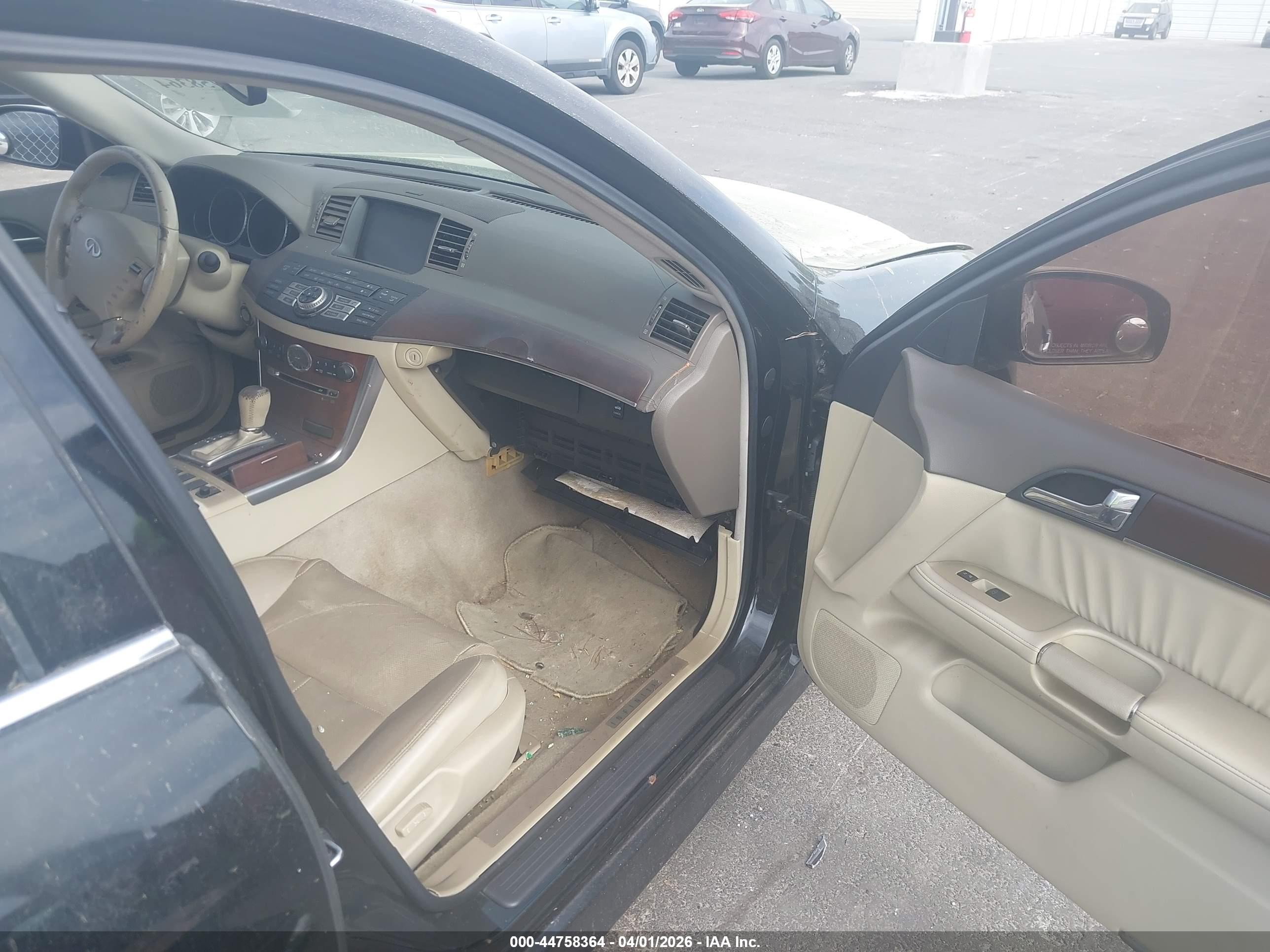 2008 Infiniti M45x   Black vin: JNKBY01F08M550645