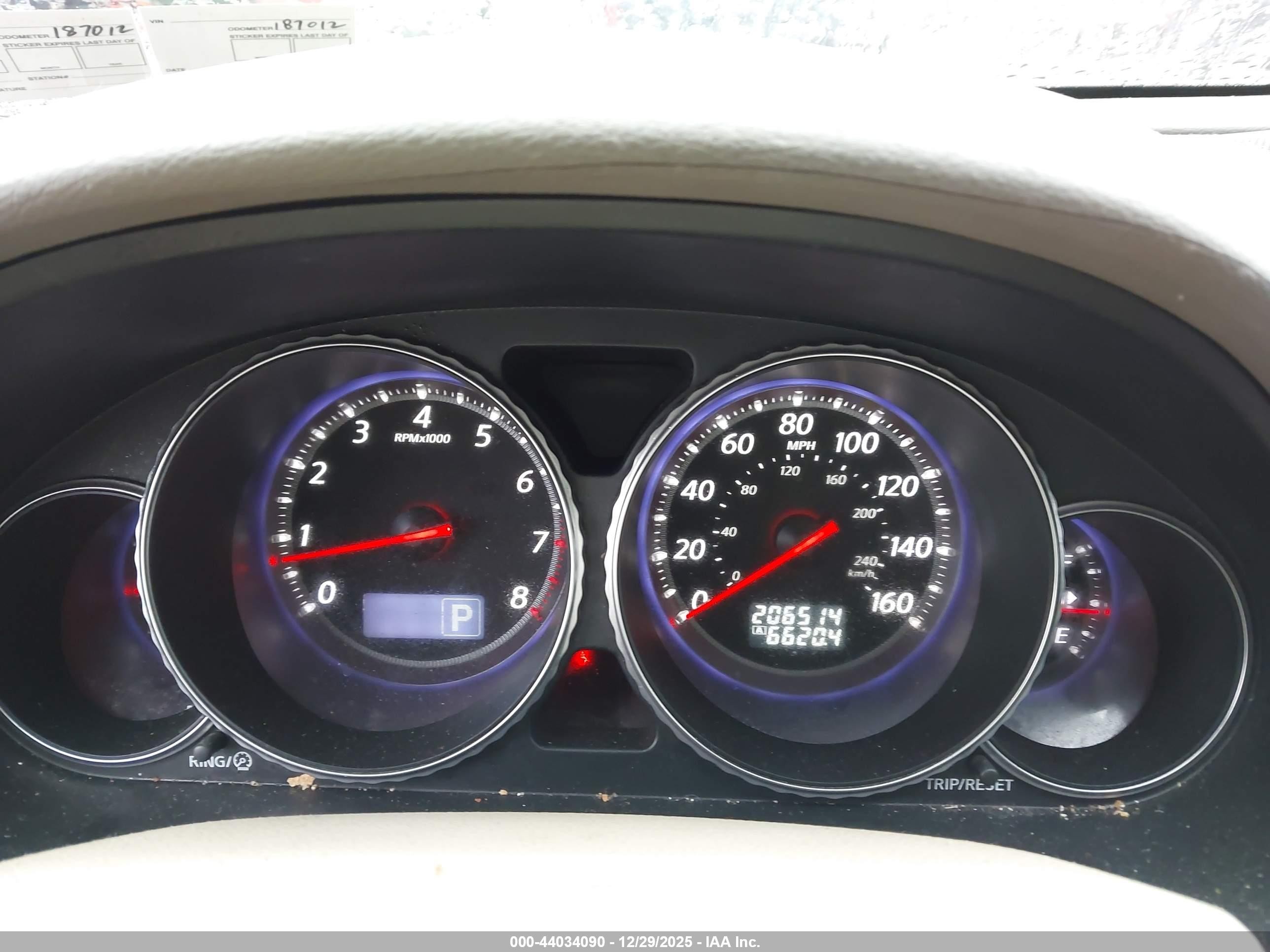 2008 Infiniti M45x   White vin: JNKBY01F18M550198
