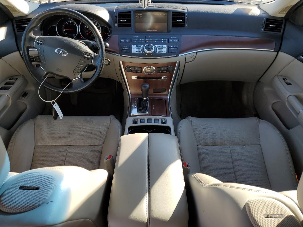 2008 Infiniti M45 Beige vin: JNKBY01F58M551094