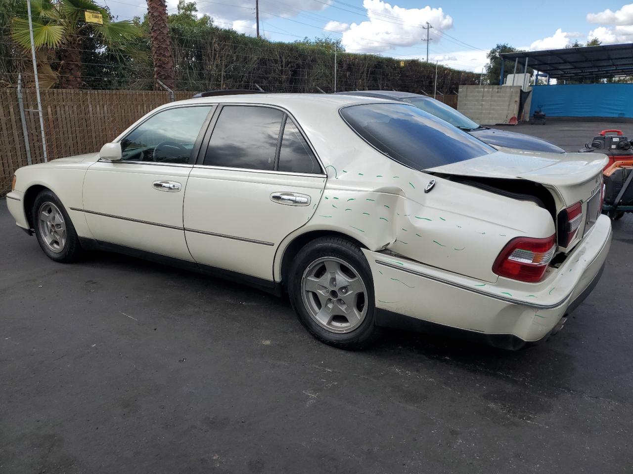 1997 Infiniti Q45 Base Beige vin: JNKBY31A3VM302696