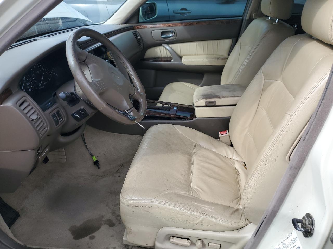 1997 Infiniti Q45 Base Beige vin: JNKBY31A3VM302696