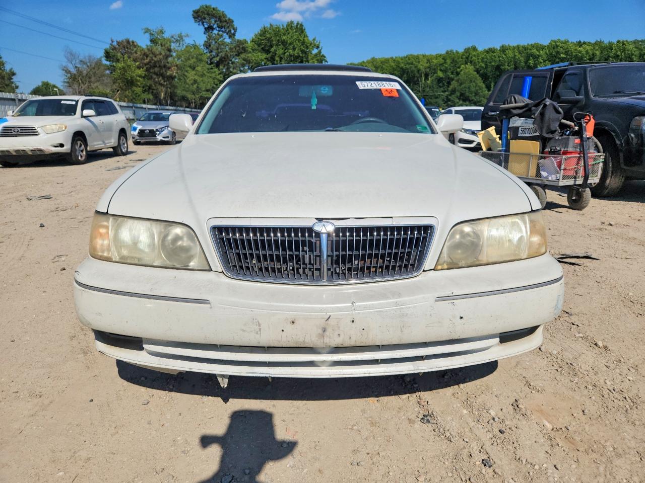 1999 Infiniti Q45 Base White vin: JNKBY31A3XM600281