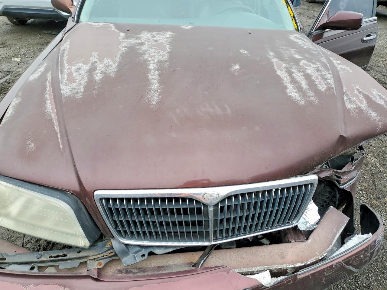1998 Infiniti Q45 Base Burgundy vin: JNKBY31A8WM400365