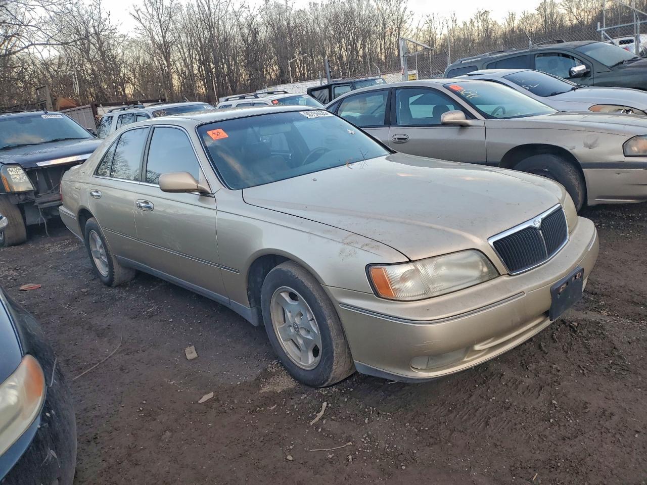 1998 Infiniti Q45 Base Gold vin: JNKBY31A8WM500417