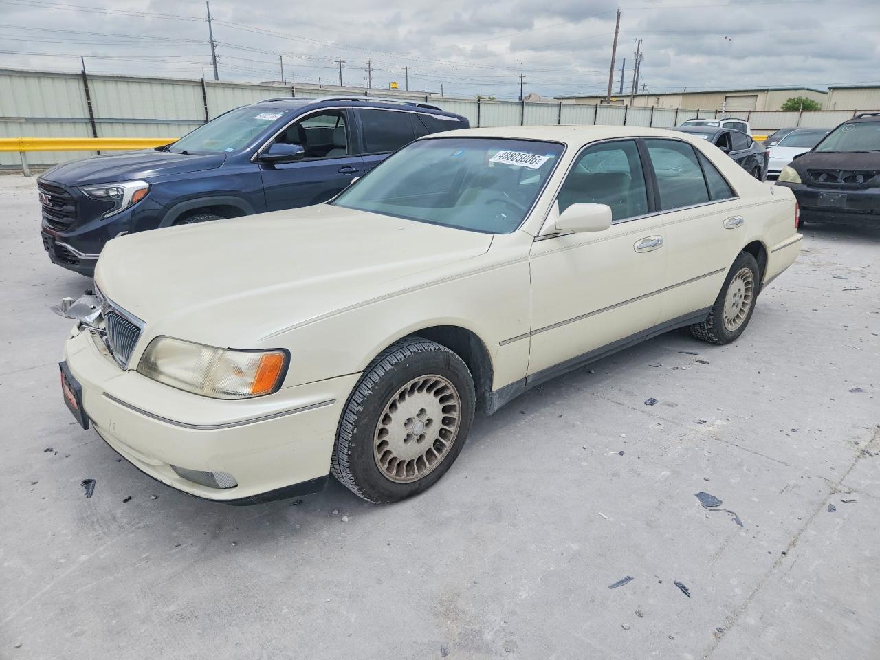 1998 Infiniti Q45 Base Cream vin: JNKBY31AXWM404398