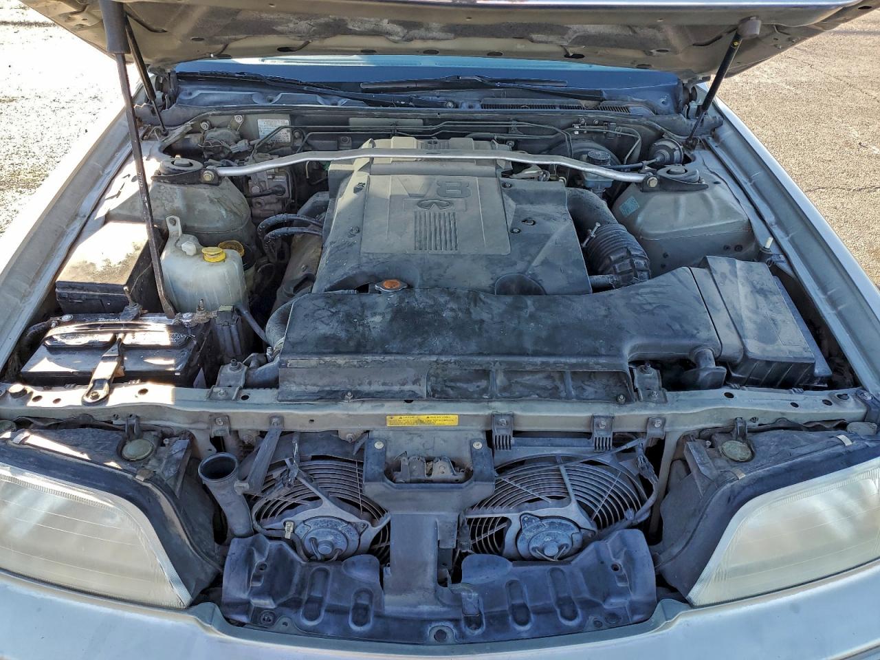 1997 Infiniti Q45 Base Silver vin: JNKBY31D1VM005873