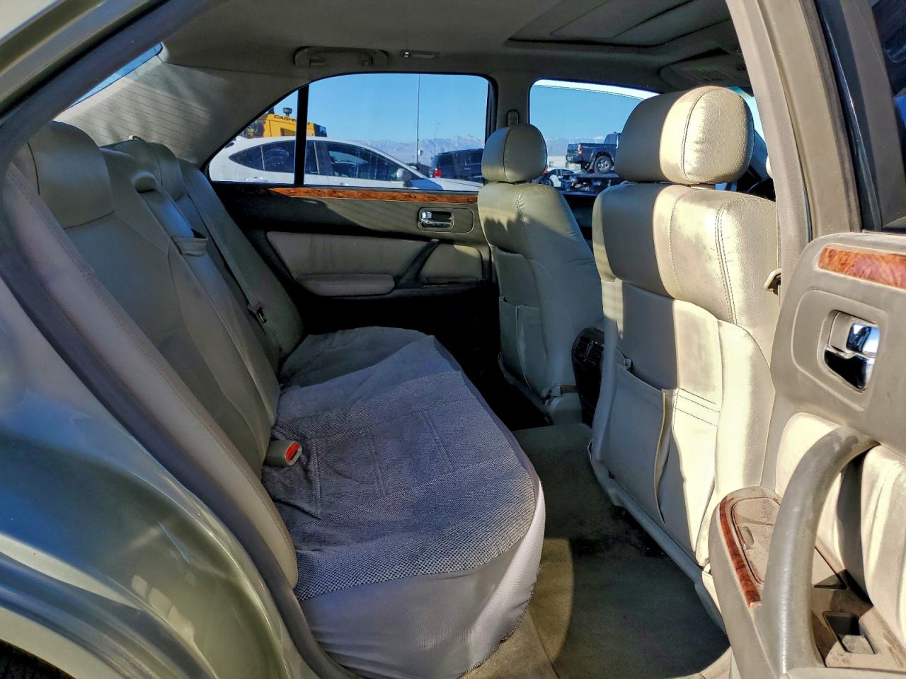 1997 Infiniti Q45 Base Silver vin: JNKBY31D1VM005873
