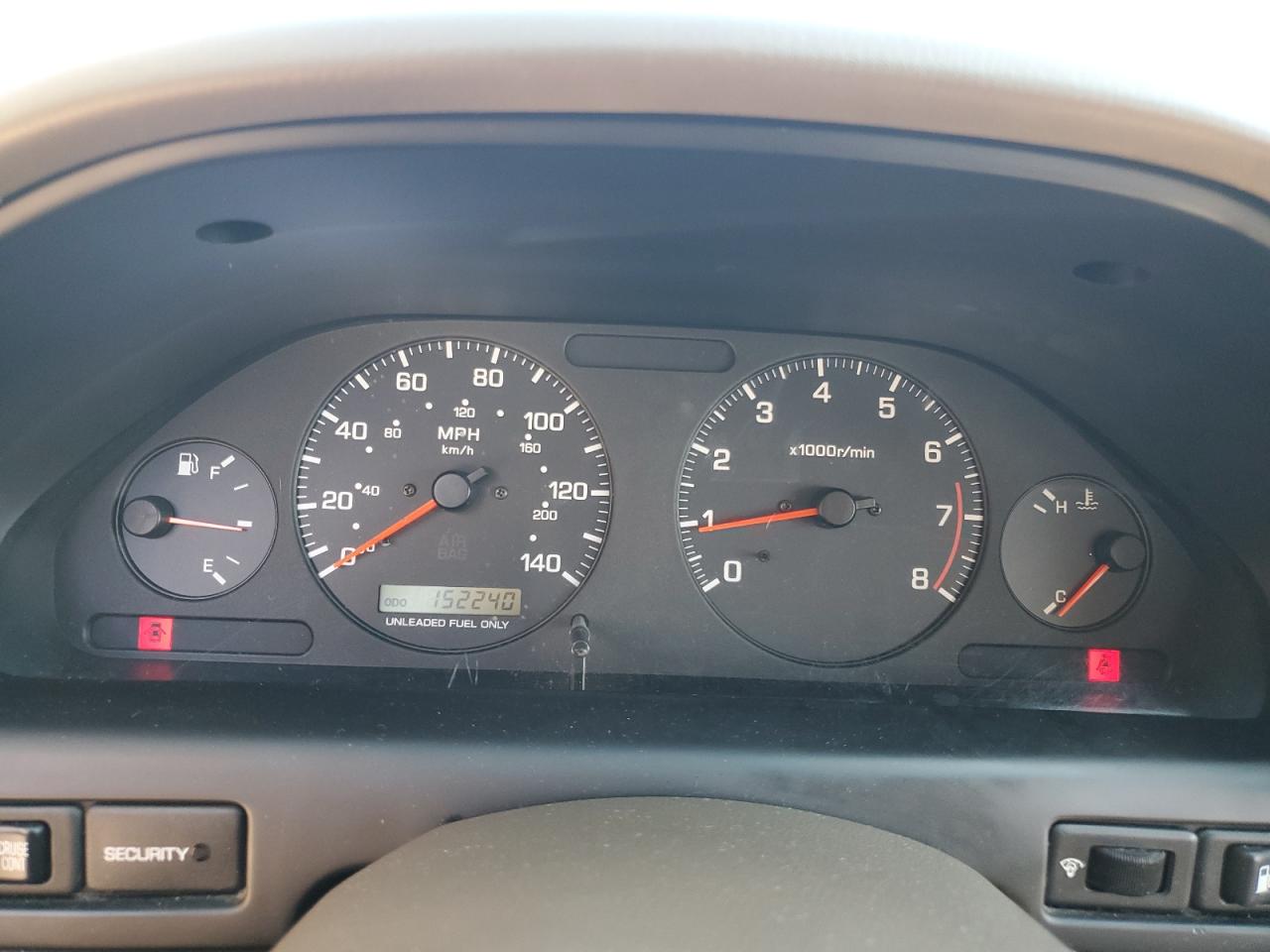 1998 Infiniti I30 Gold vin: JNKCA21A2WT625924