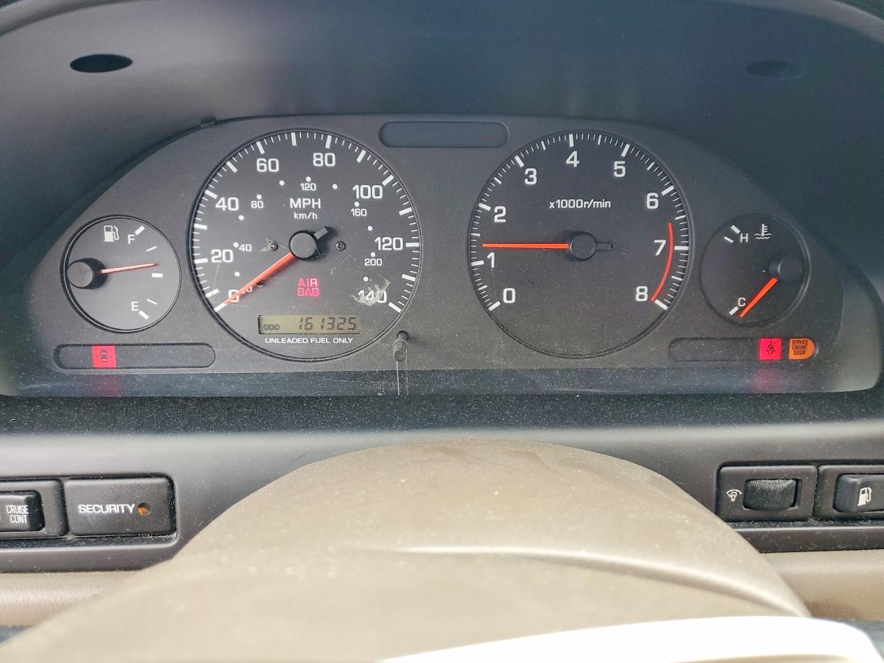 1998 Infiniti I30 Base White vin: JNKCA21AXWT629106