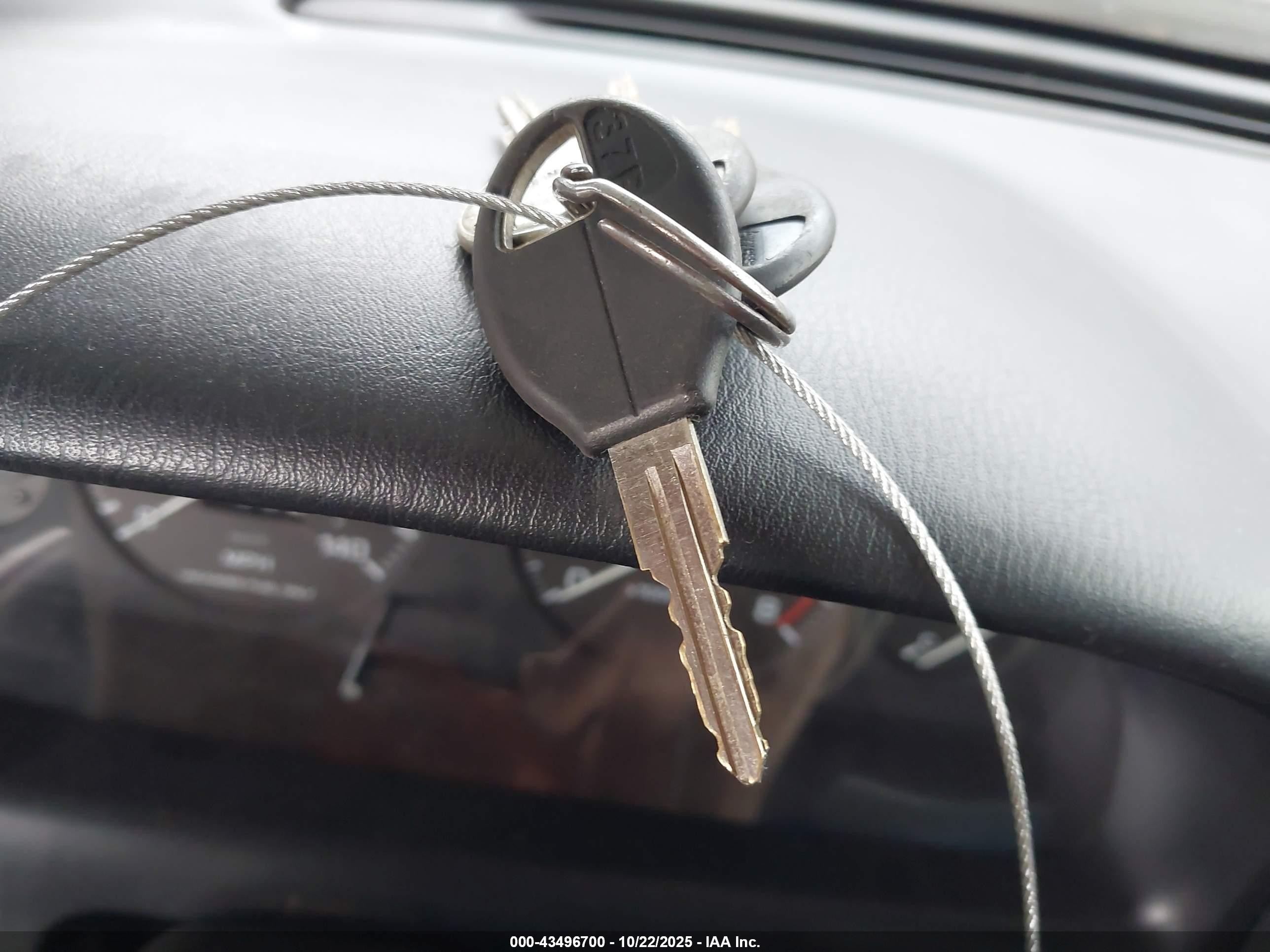 1997 Infiniti I30 Standard (m5)/touring Серебряный vin: JNKCA21D3VT500858