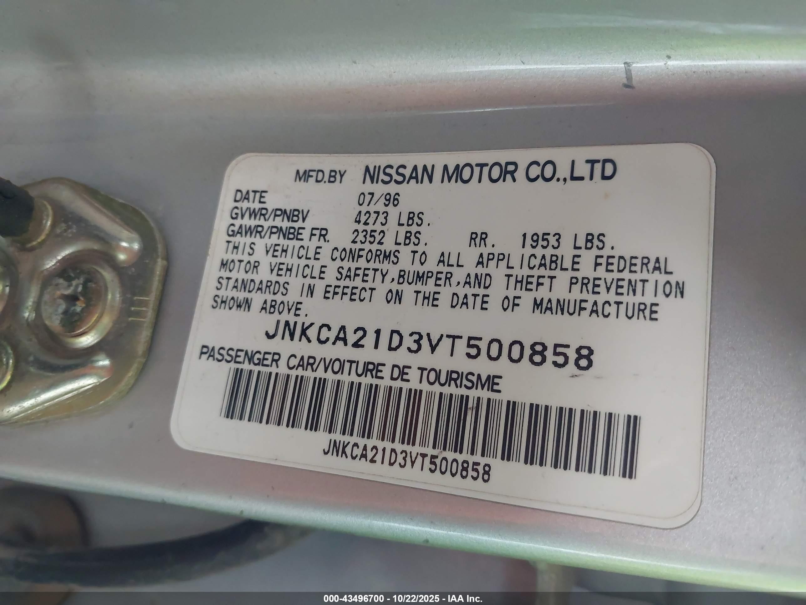 1997 Infiniti I30 Standard (m5)/touring Серебряный vin: JNKCA21D3VT500858