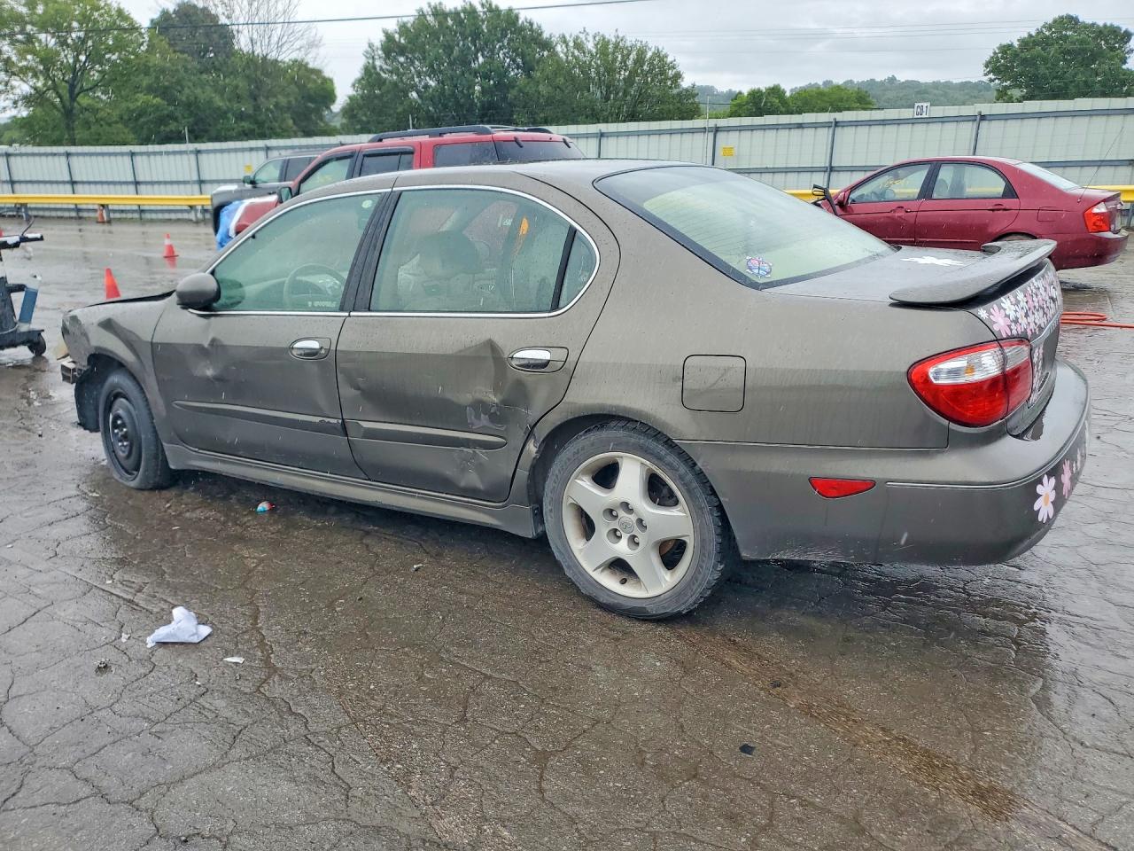 2001 Infiniti I30 Base Gray vin: JNKCA31A01T003255