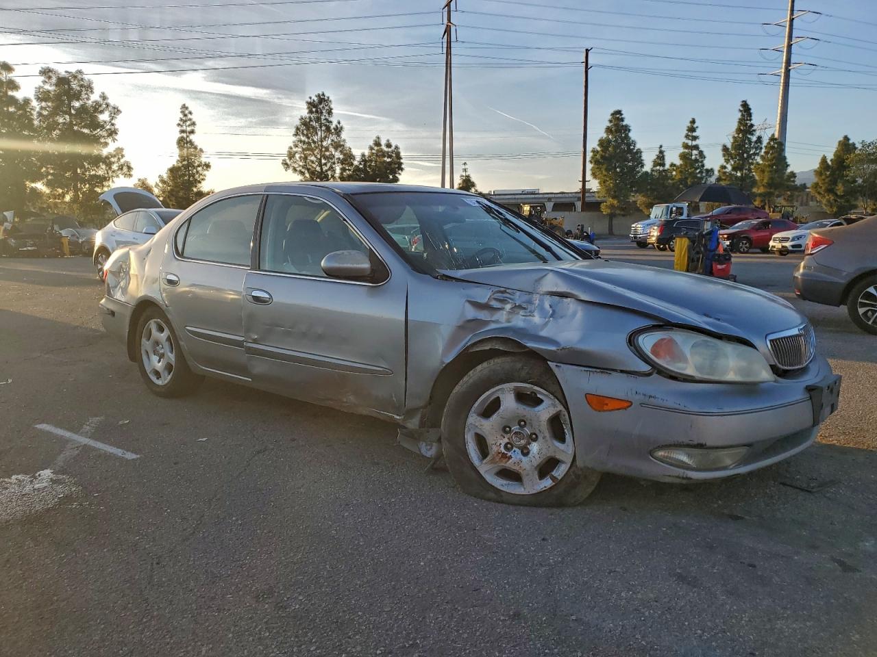2001 Infiniti I30 Silver vin: JNKCA31A21T033003