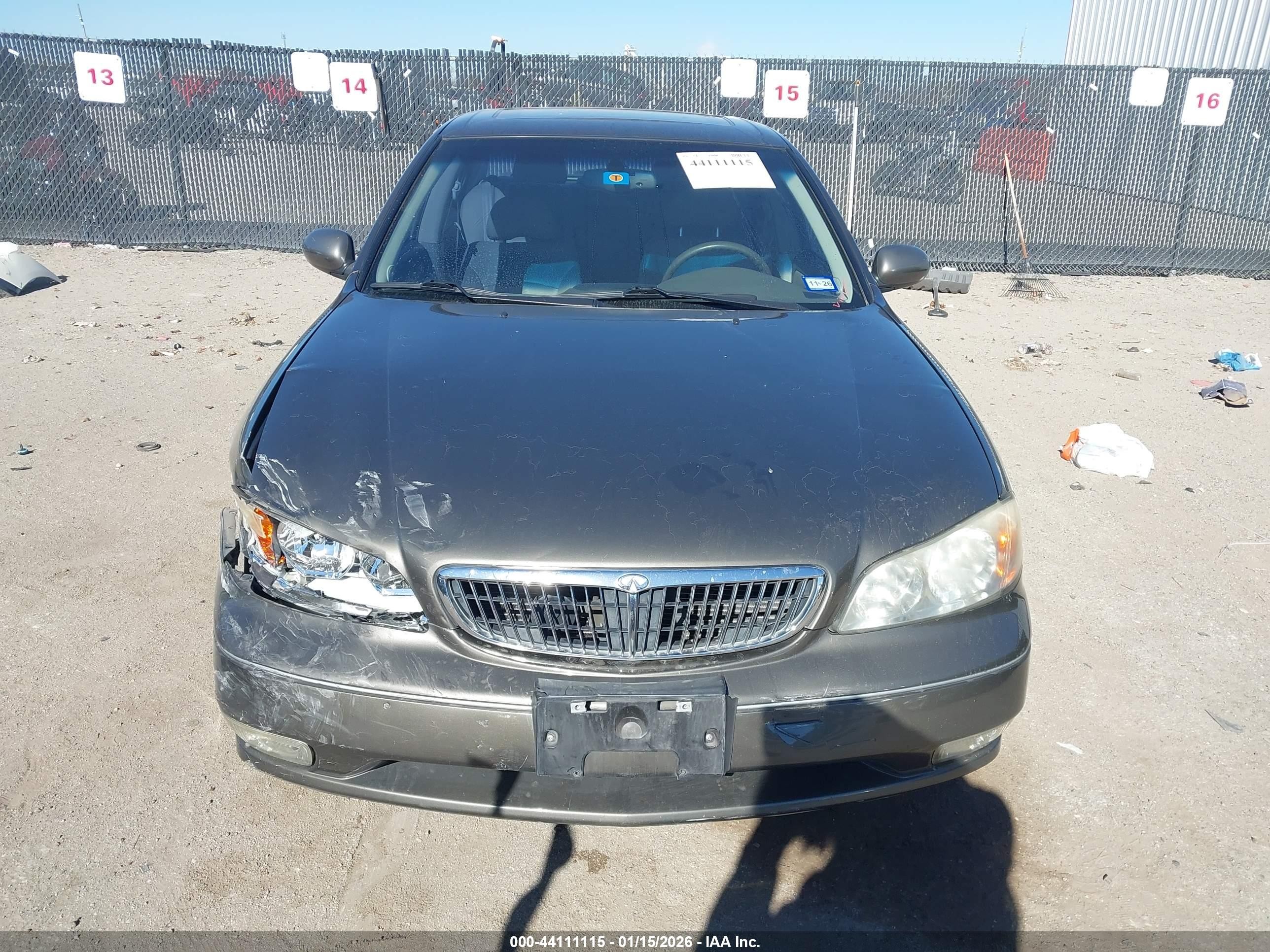 2001 Infiniti I30 Luxury Gray vin: JNKCA31A41T016574