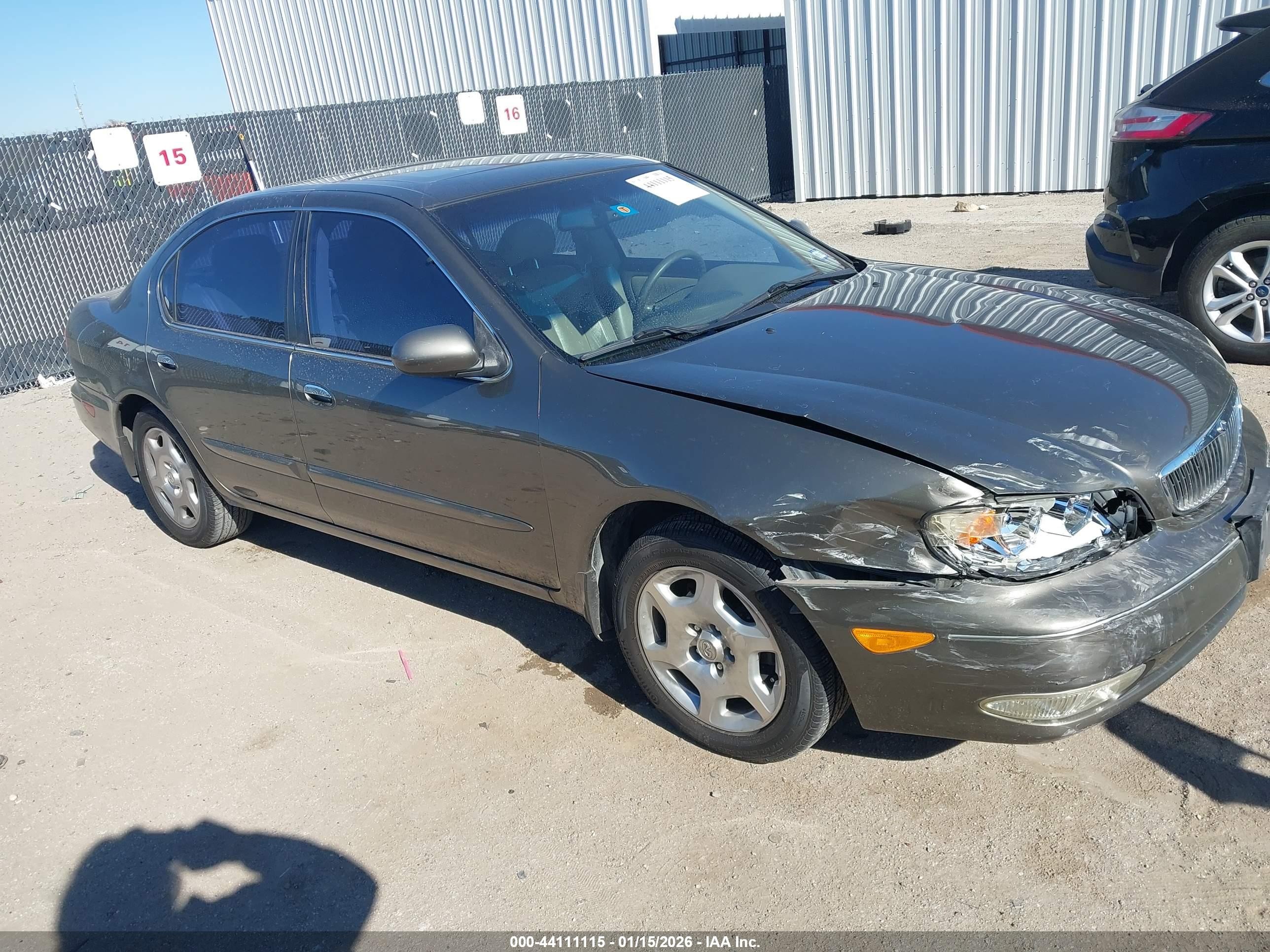 2001 Infiniti I30 Luxury Gray vin: JNKCA31A41T016574