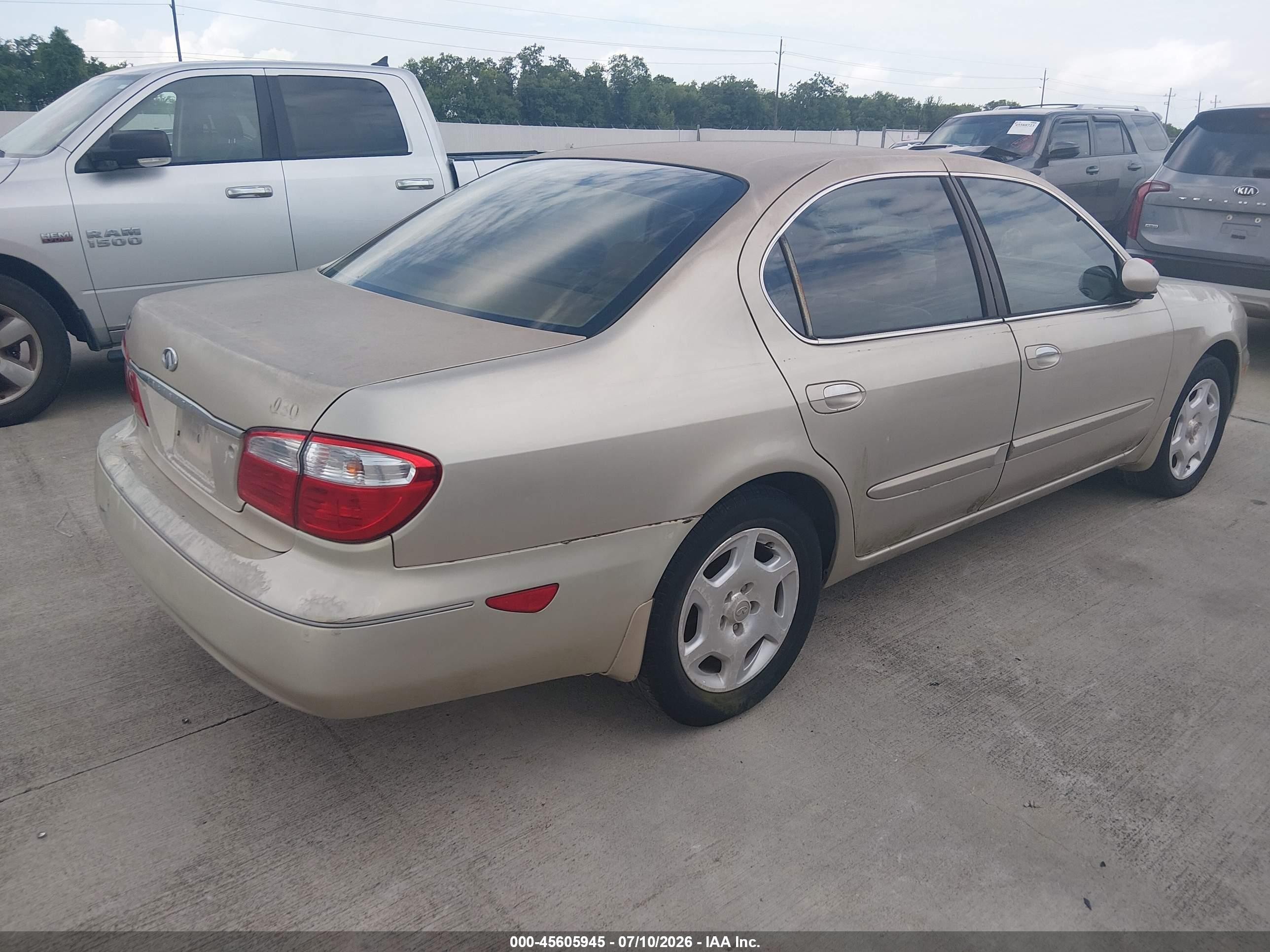 2001 Infiniti I30 Luxury Gold vin: JNKCA31A41T034136