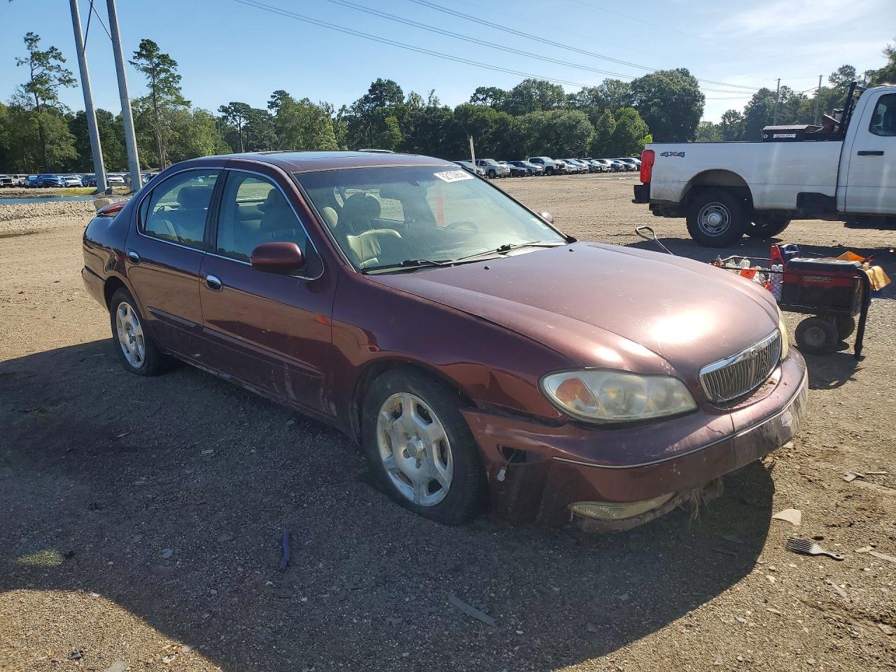 2001 Infiniti I30 Base Maroon vin: JNKCA31A61T029410
