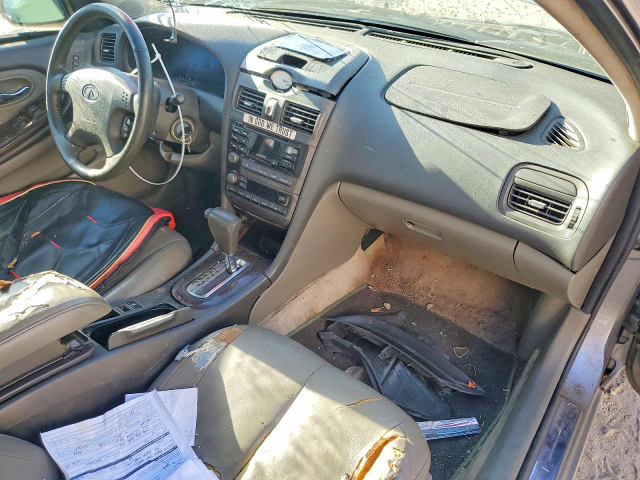 2000 Infiniti I30 Base Серый vin: JNKCA31A7YT114251