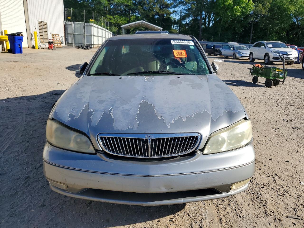 2000 Infiniti I30 Base Серый vin: JNKCA31A7YT114251