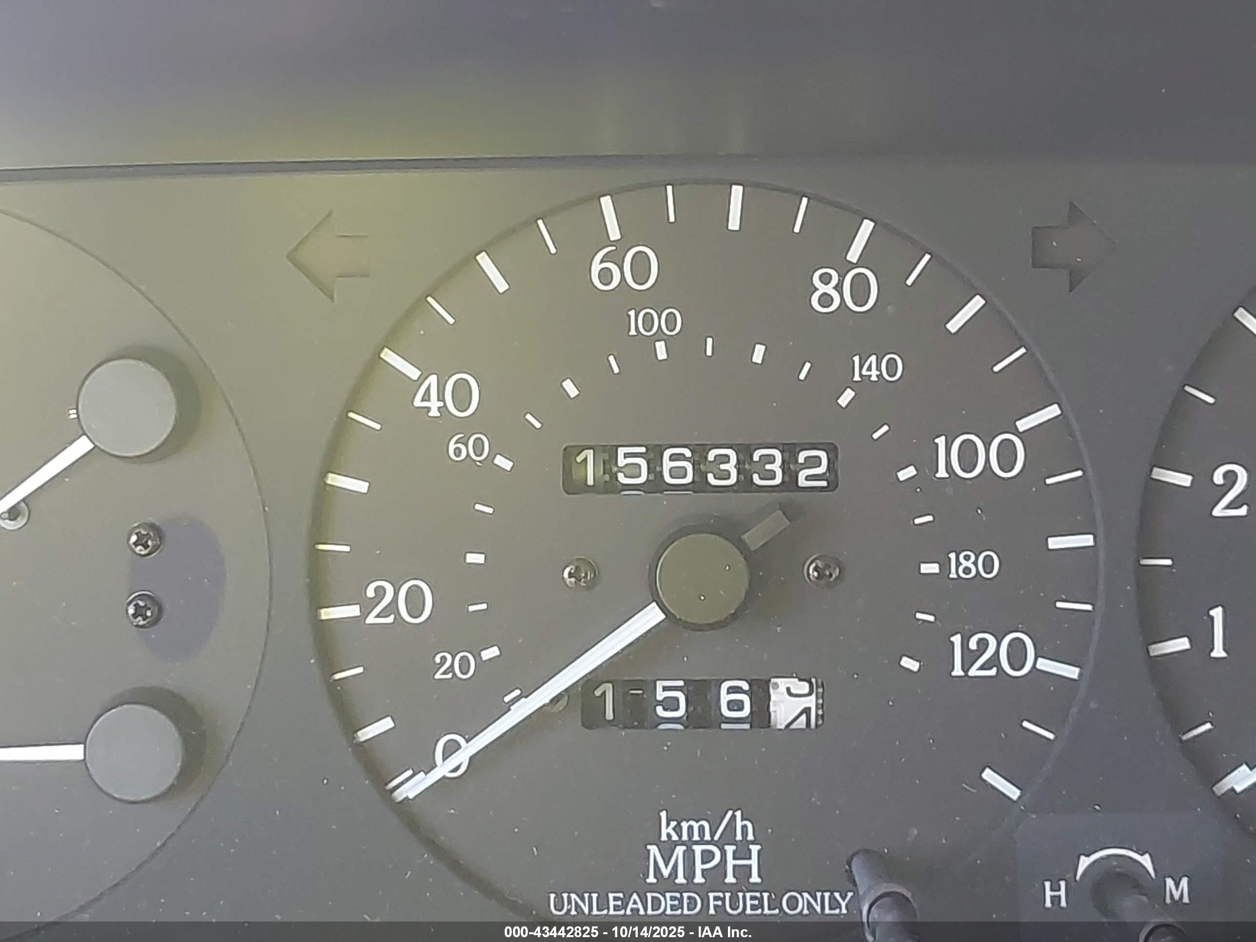 1995 Infiniti G20   Tan vin: JNKCP01D2ST518573