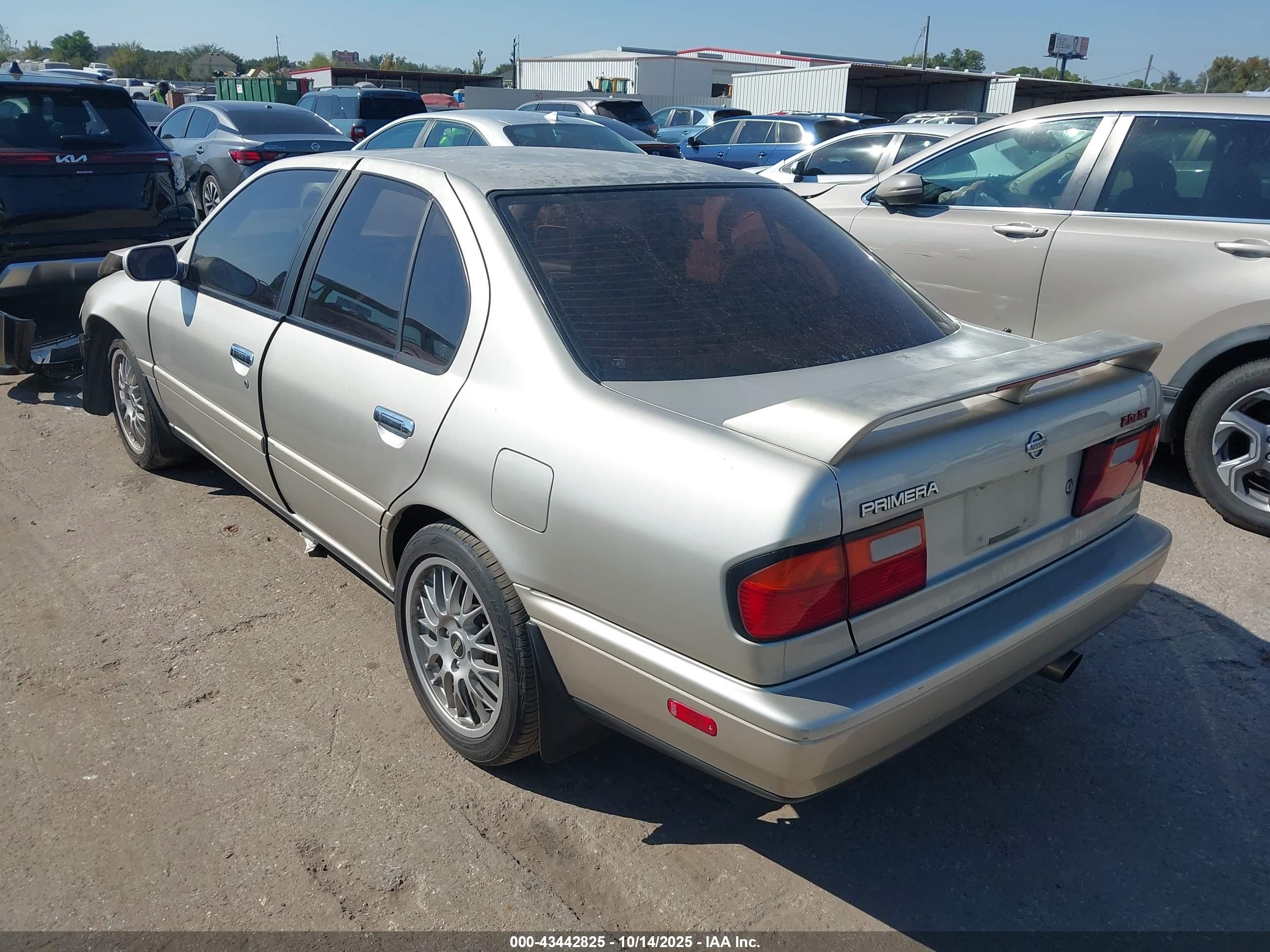 1995 Infiniti G20   Tan vin: JNKCP01D2ST518573