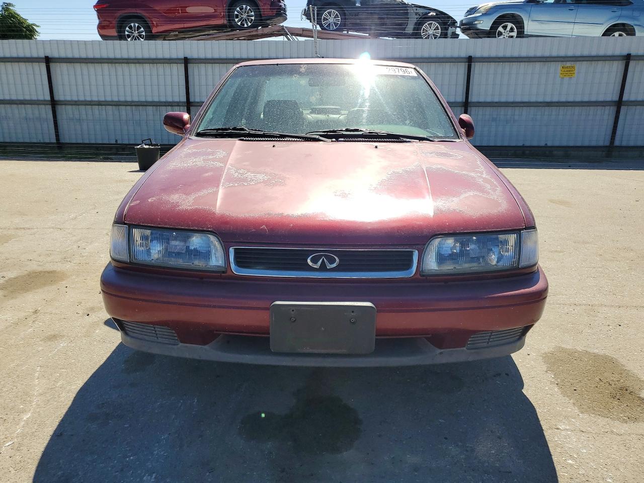1994 Infiniti G20 Base Red vin: JNKCP01D6RT501365