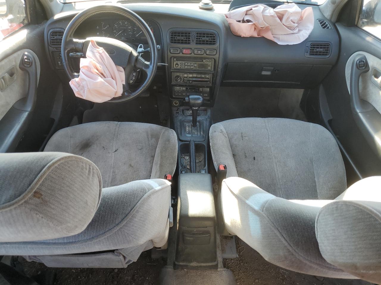 1995 Infiniti G20    Black vin: JNKCP01D9ST515315