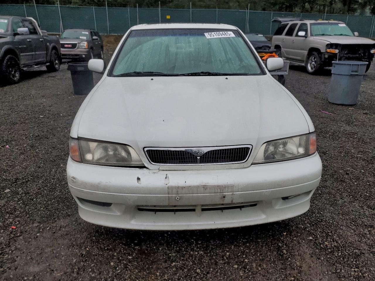 1999 Infiniti G20 Белый vin: JNKCP11A1XT014843
