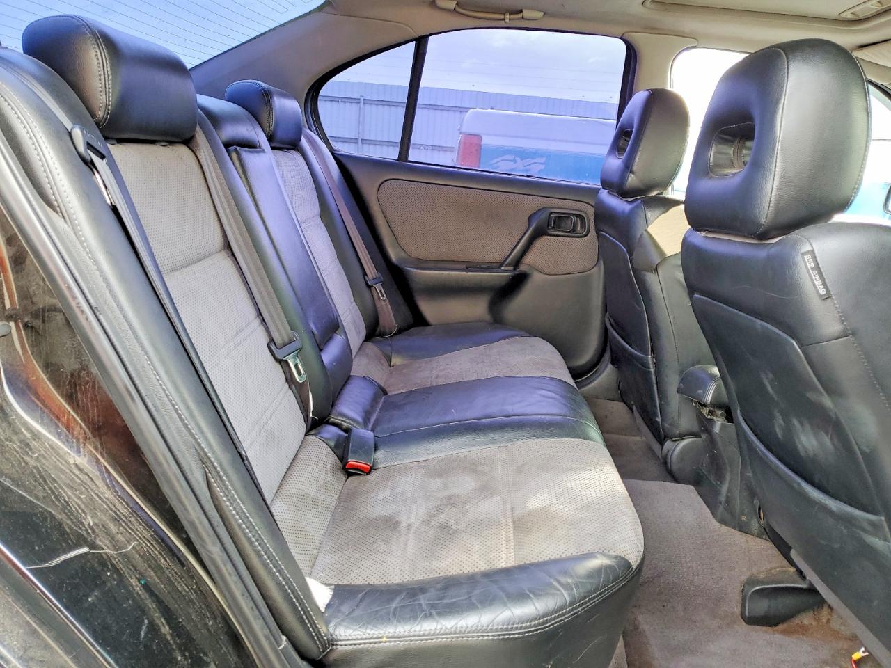 2002 Infiniti G20 Black vin: JNKCP11A22T506175