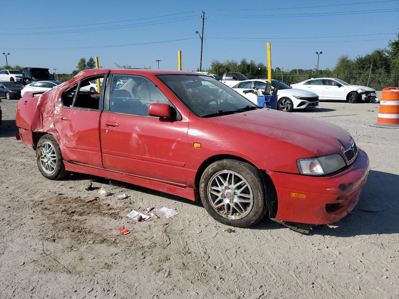 1999 Infiniti G20 Красный vin: JNKCP11A2XT008646