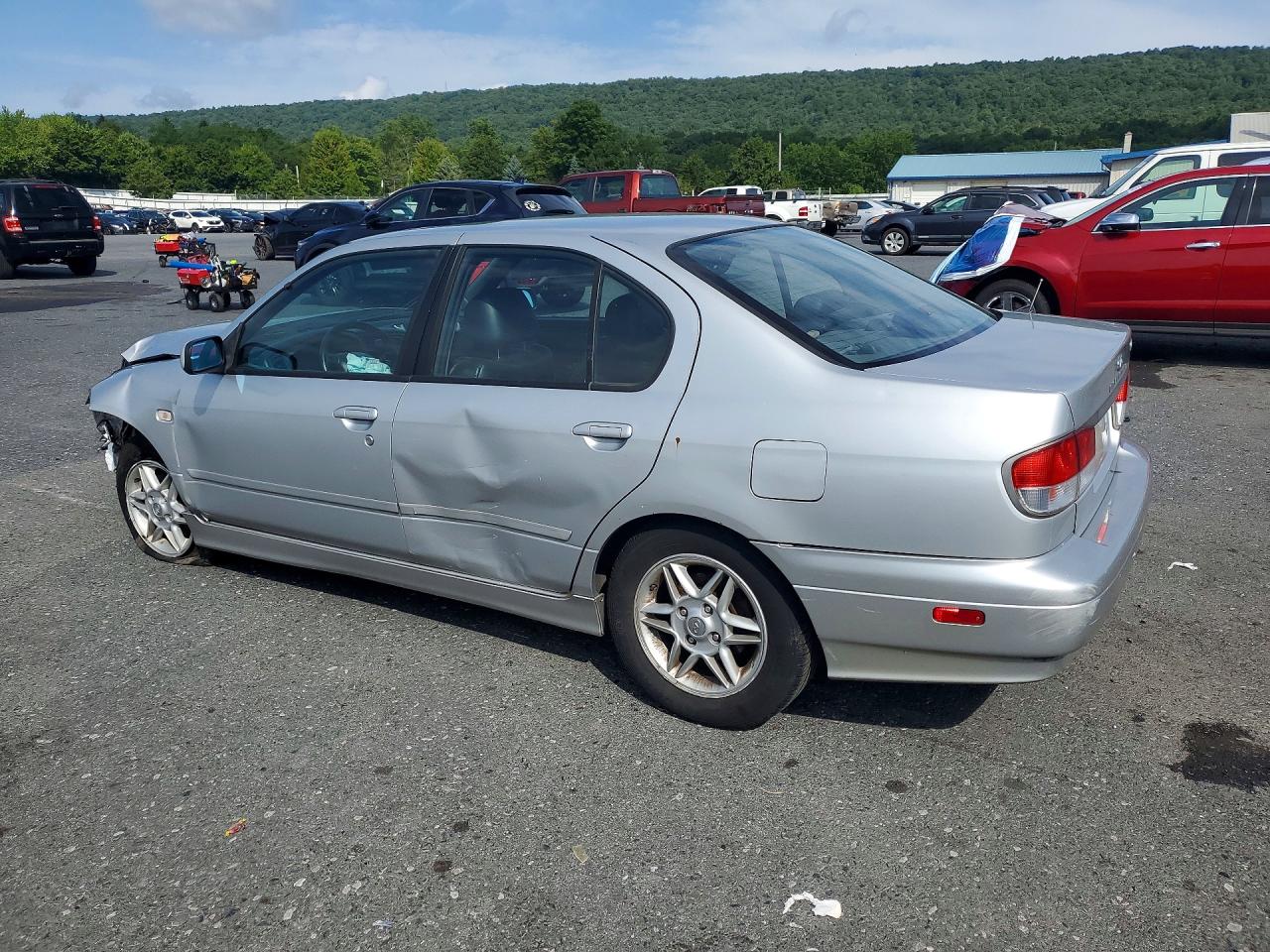2002 Infiniti G20 Base Silver vin: JNKCP11A92T508280
