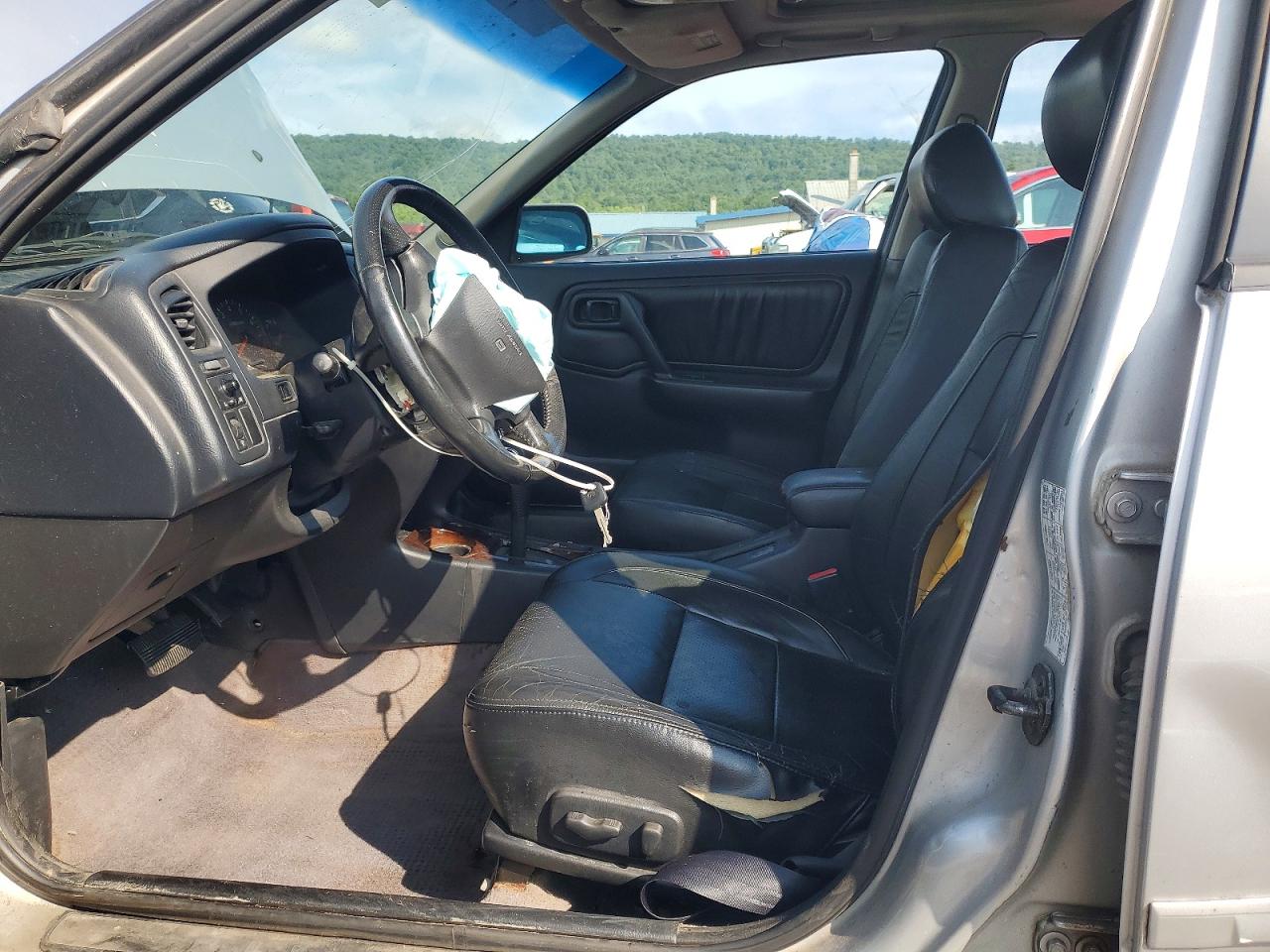 2002 Infiniti G20 Base Silver vin: JNKCP11A92T508280