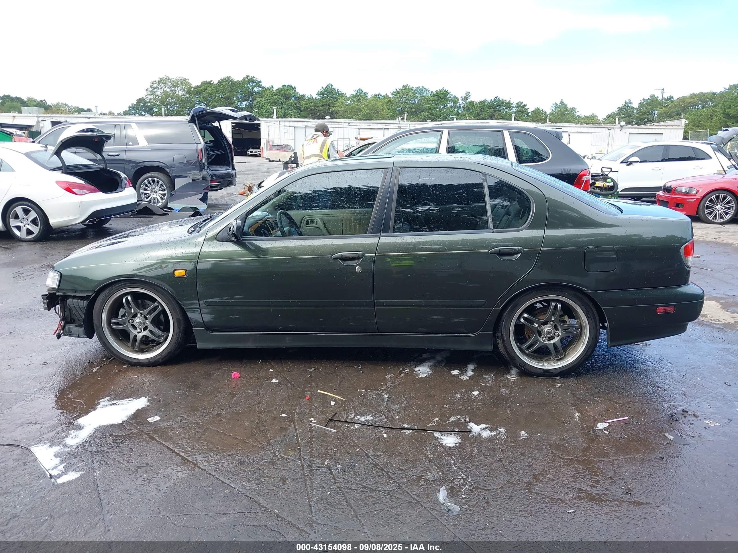 1999 Infiniti G20 Standard/touring Gray vin: JNKCP11A9XT002407
