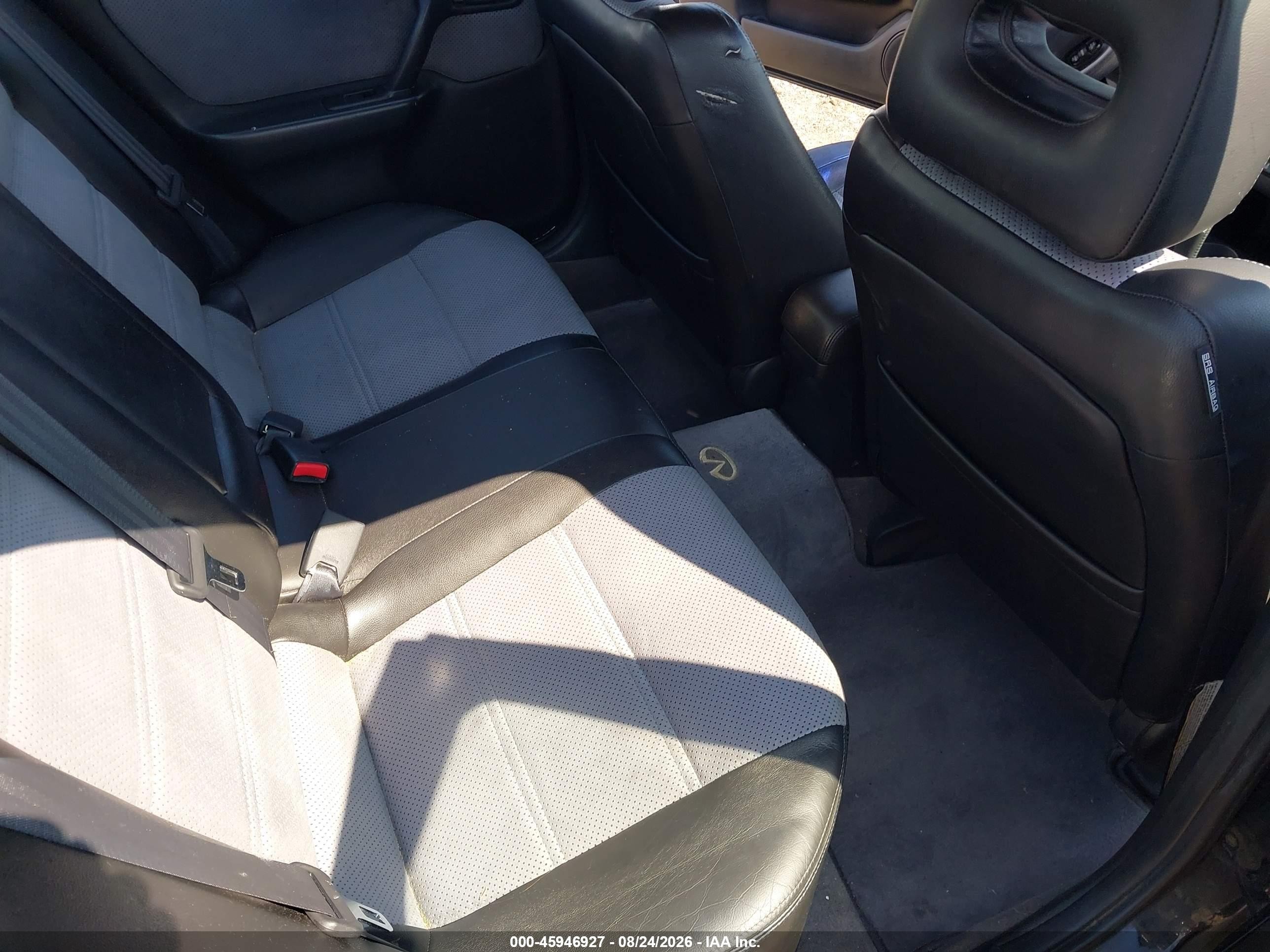 2002 Infiniti G20 Luxury Черный vin: JNKCP11AX2T504769