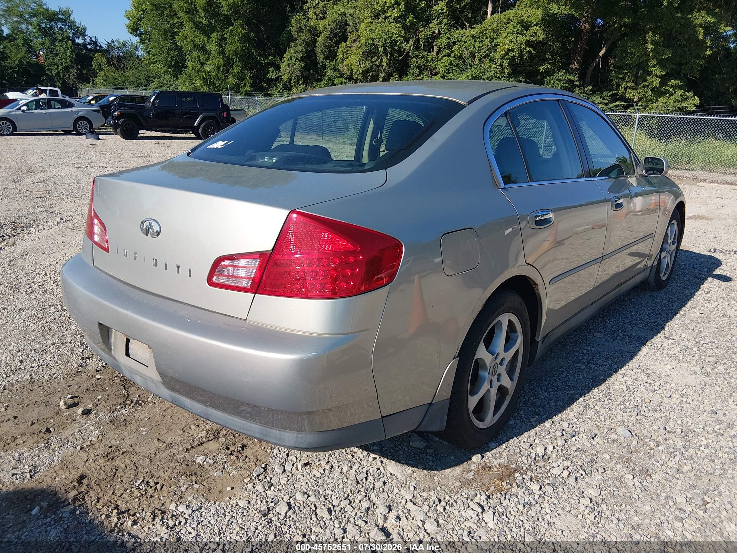 2003 Infiniti G35 Luxury Leather Серебряный vin: JNKCV51E03M330884