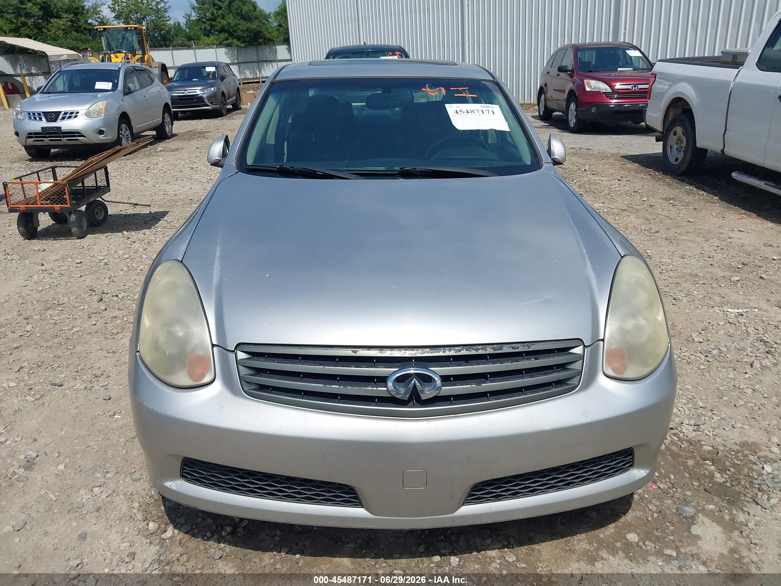 2005 Infiniti G35   Silver vin: JNKCV51E05M209162